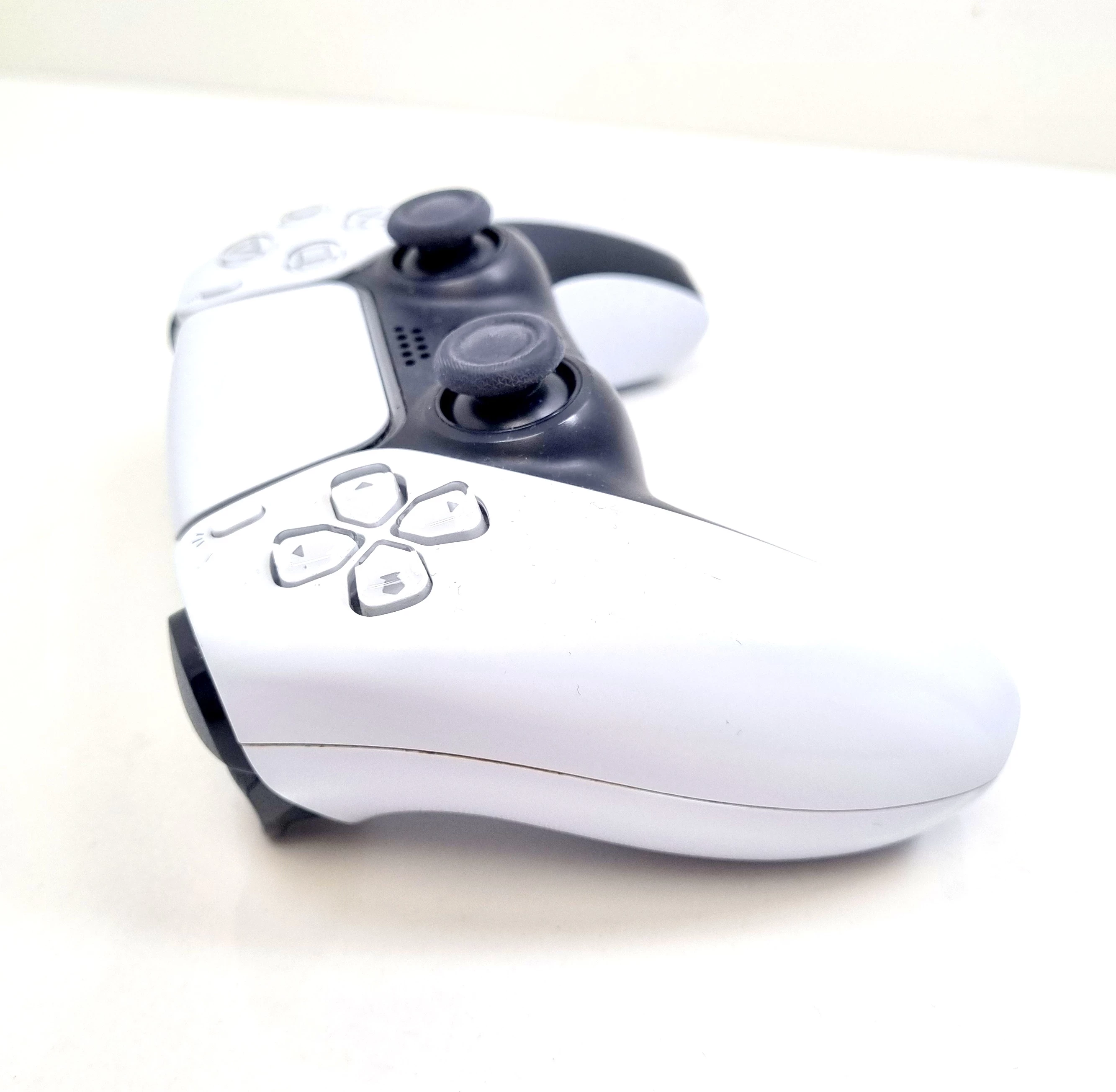 kontroler-bezprzewodowy-pad-ps5-sony-dualsense-v2-marka-248811-1940277