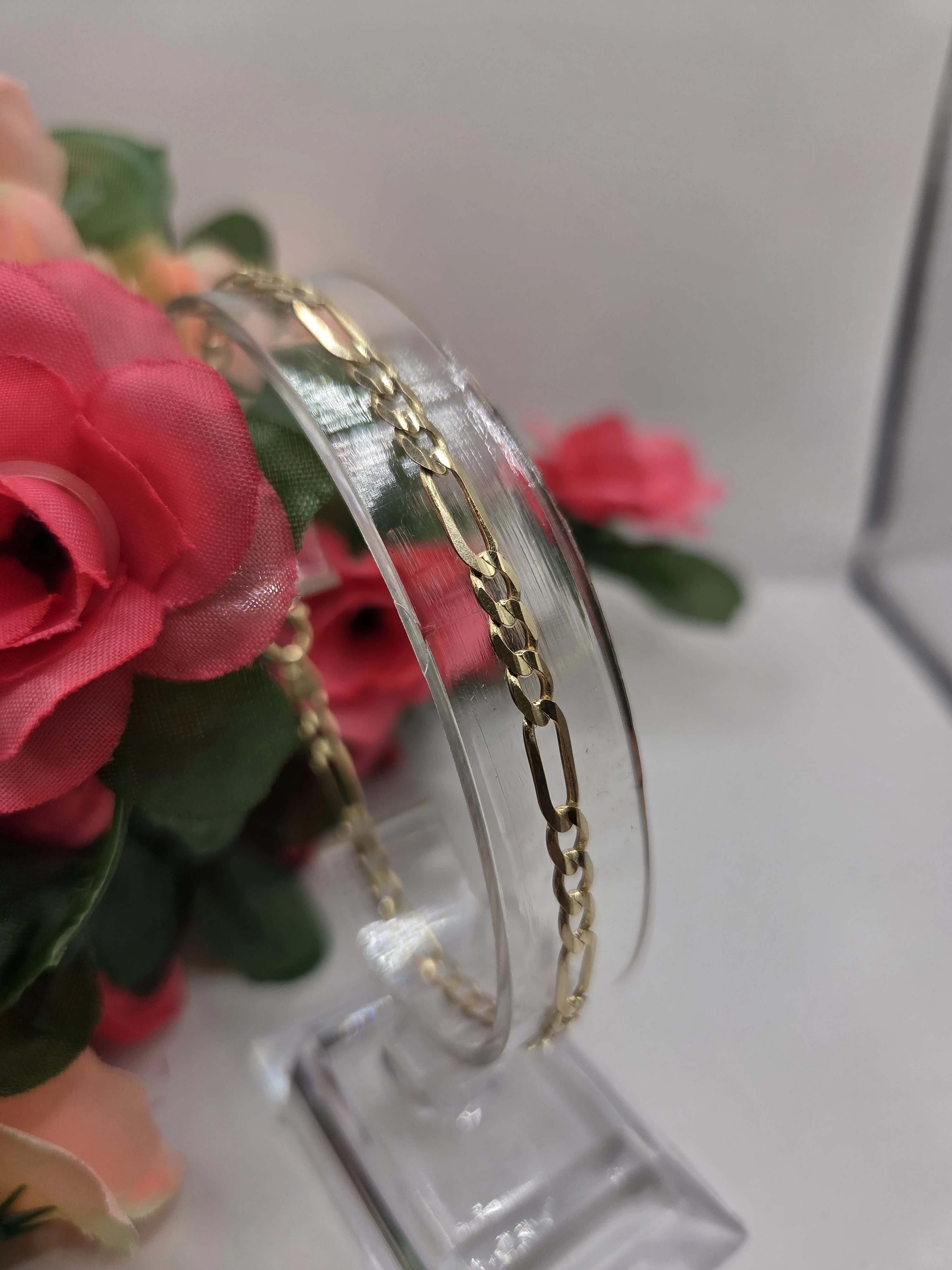 klasyczna-zlota-bransoletka-material-15835-2