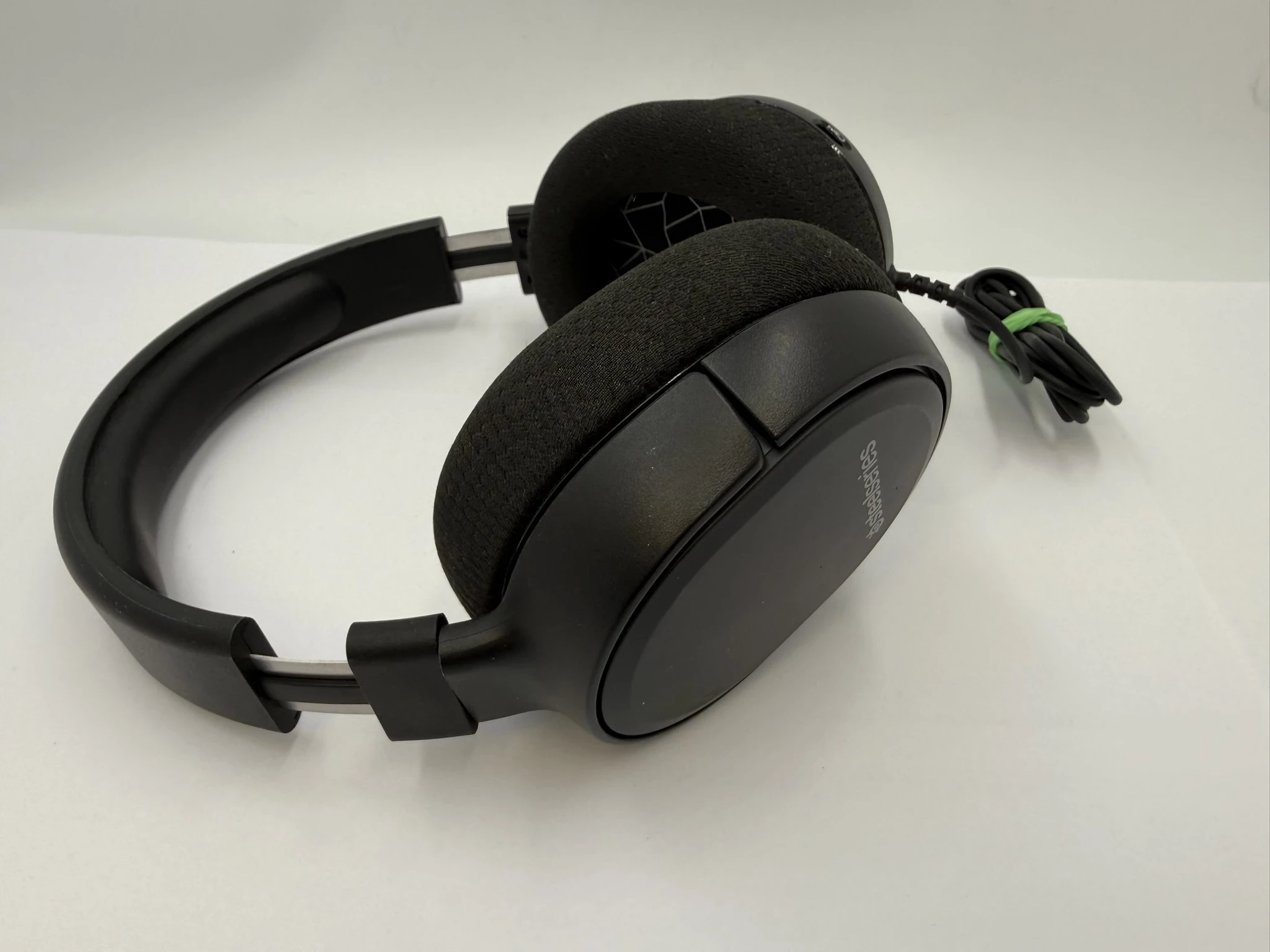 sluchawki-steelseries-arctis-1-kod-producenta-61427