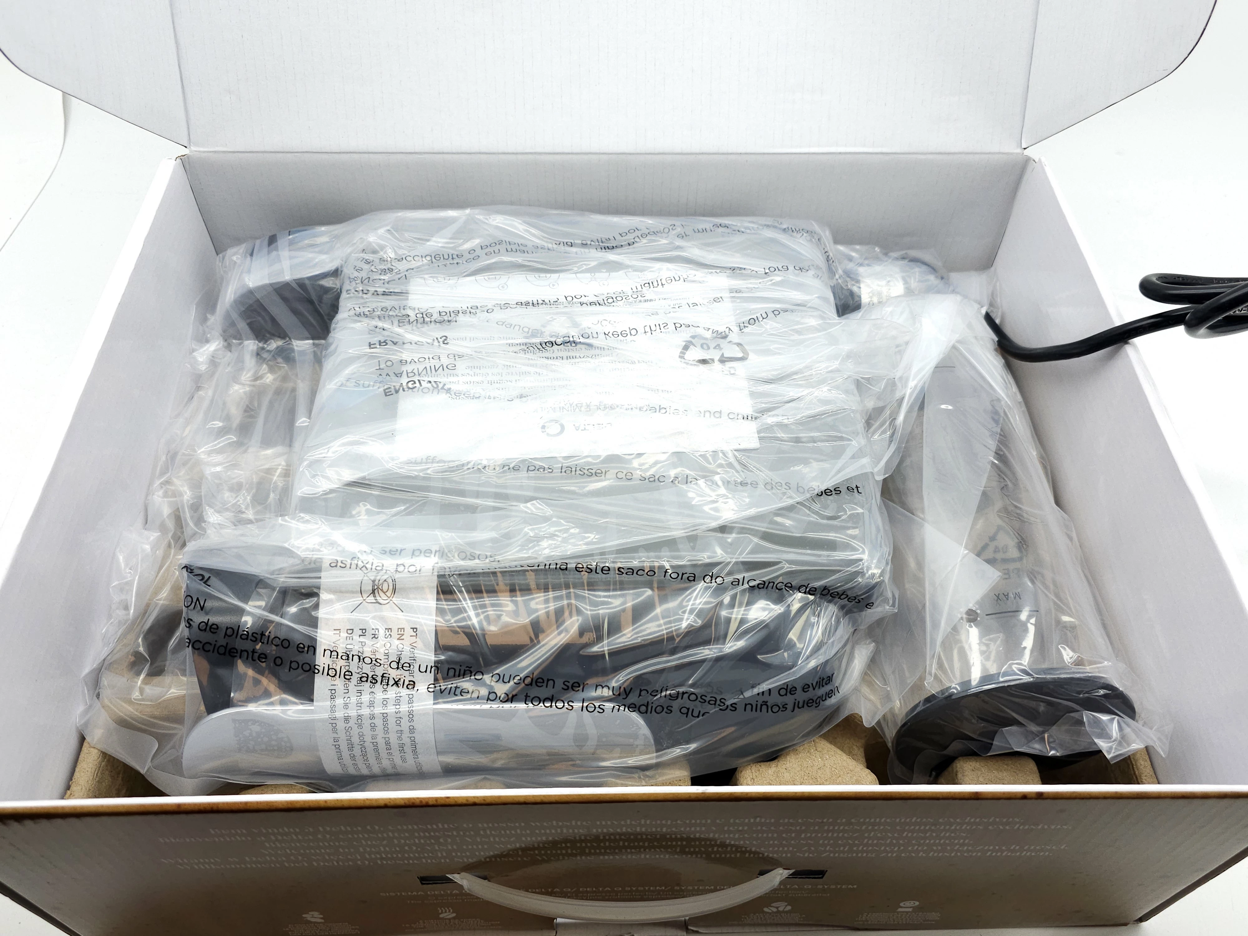 ekspres-kapsulkowy-delta-q-mini-qool-19-bar-srebrnyszary-kod-producenta-q-mini-qool-19-bar