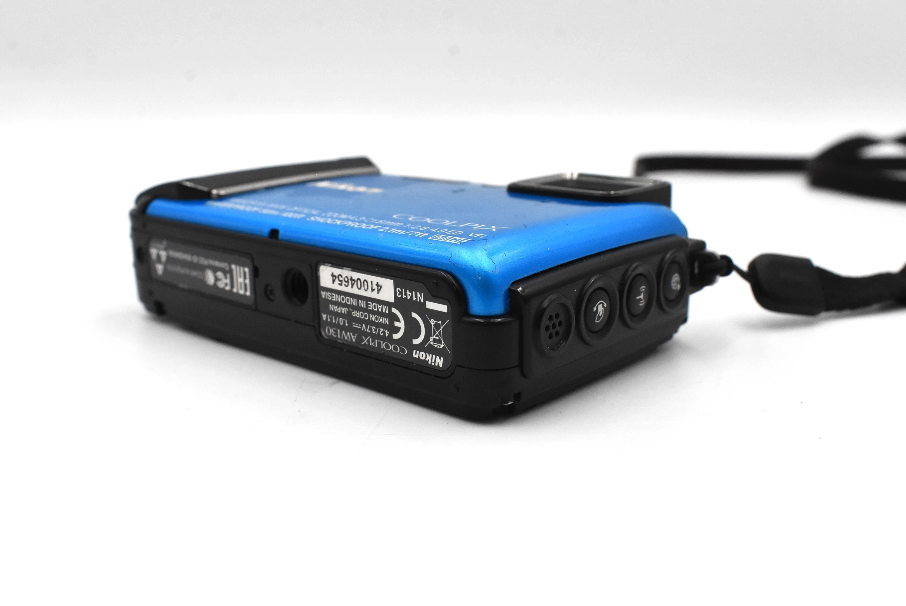 aparat-cyfrowy-nikon-coolpix-aw130-niebieski-stan-11323-2