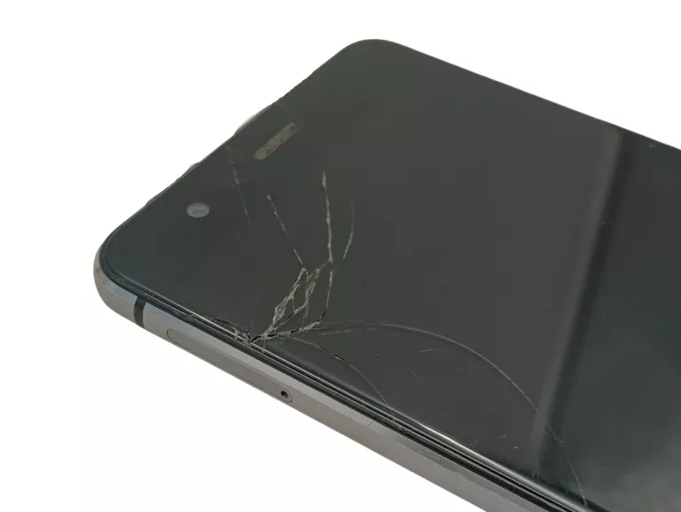 telefon-huawei-p10-lite-4g-52-lcd-ips-332gb-3000mah-czarny-pojemnosc-akumulatora-3000