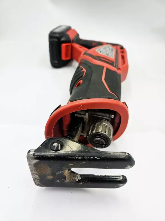 pila-szablasta-akumulatorowa-yato-yt-82815-aku-18v-20ah-kod-producenta-yt-82815