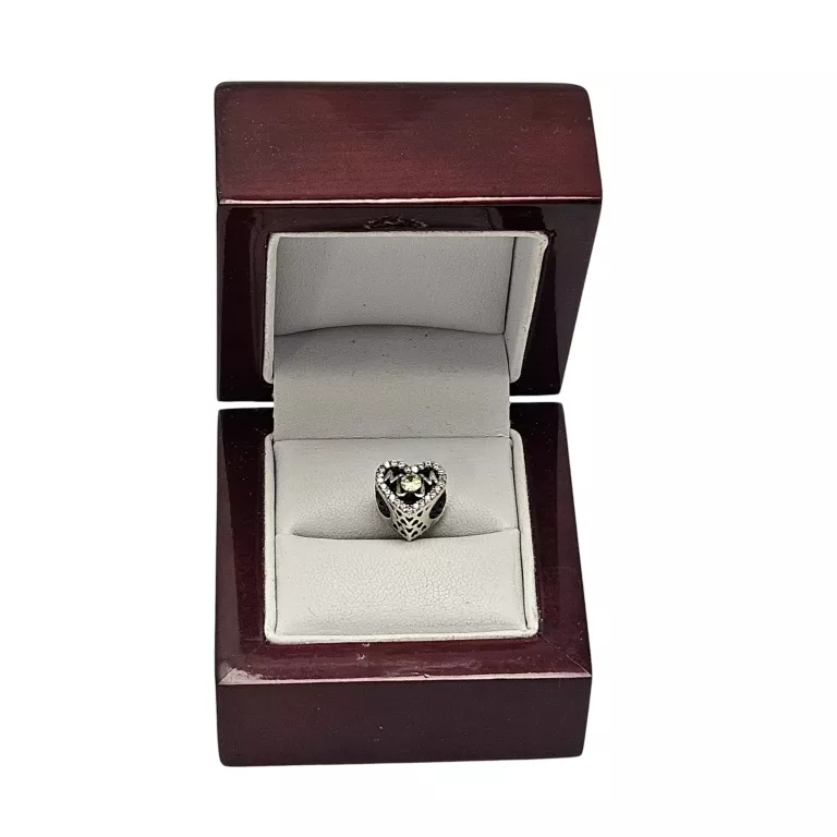 cudowny-charms-na-bransoletke-serduszko-z-cyrkoniami-240g-stan-11323-238058