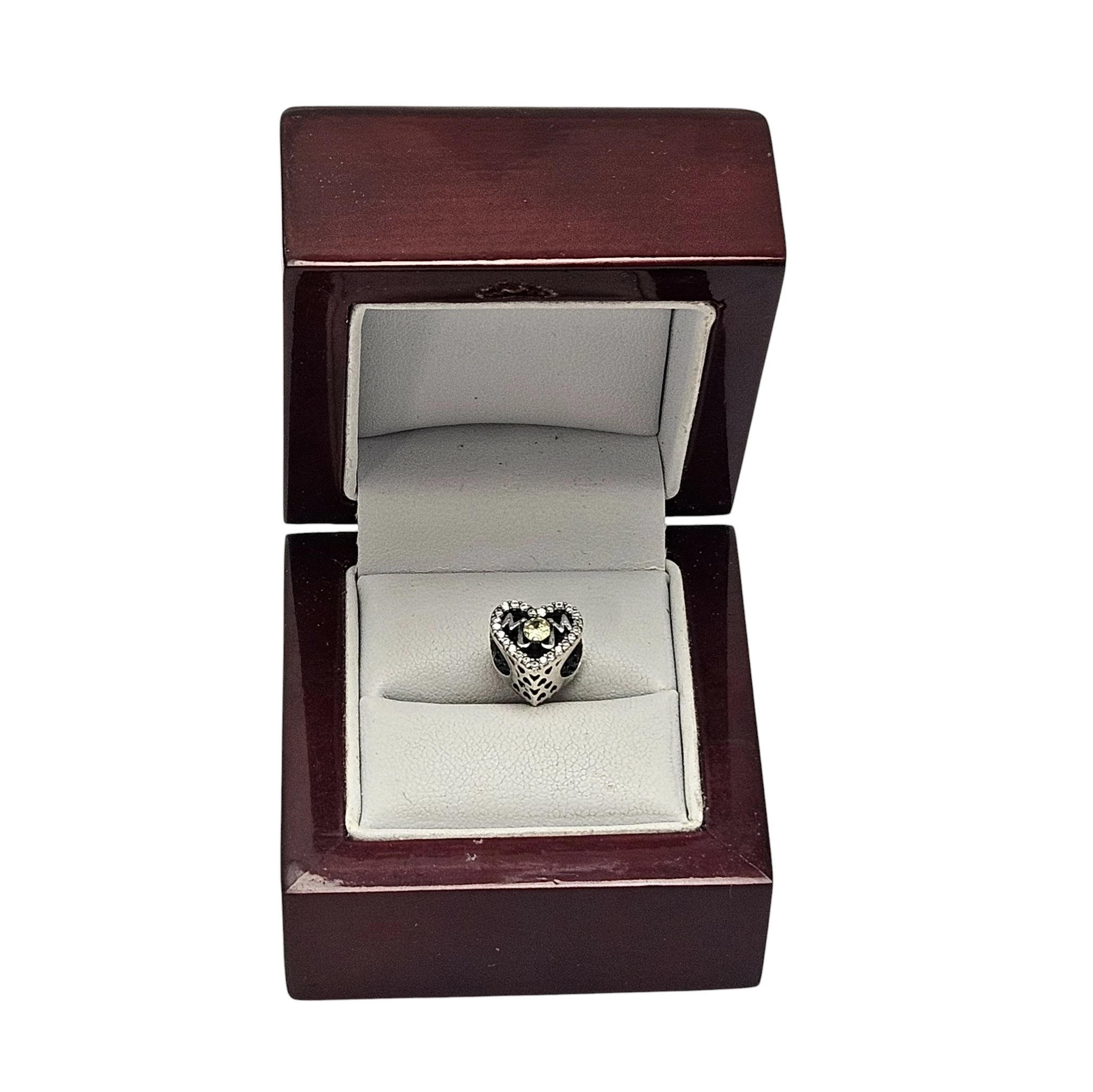 cudowny-charms-na-bransoletke-serduszko-z-cyrkoniami-240g-stan-11323-238058