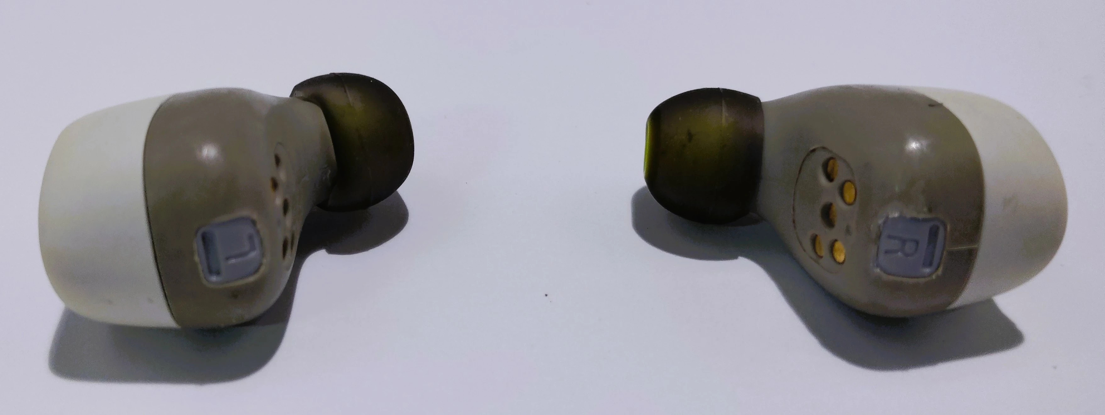 sluchawki-bezprzewodowe-dokanalowe-motorola-verveones-me-rodzaj-sluchawek-203681-217753