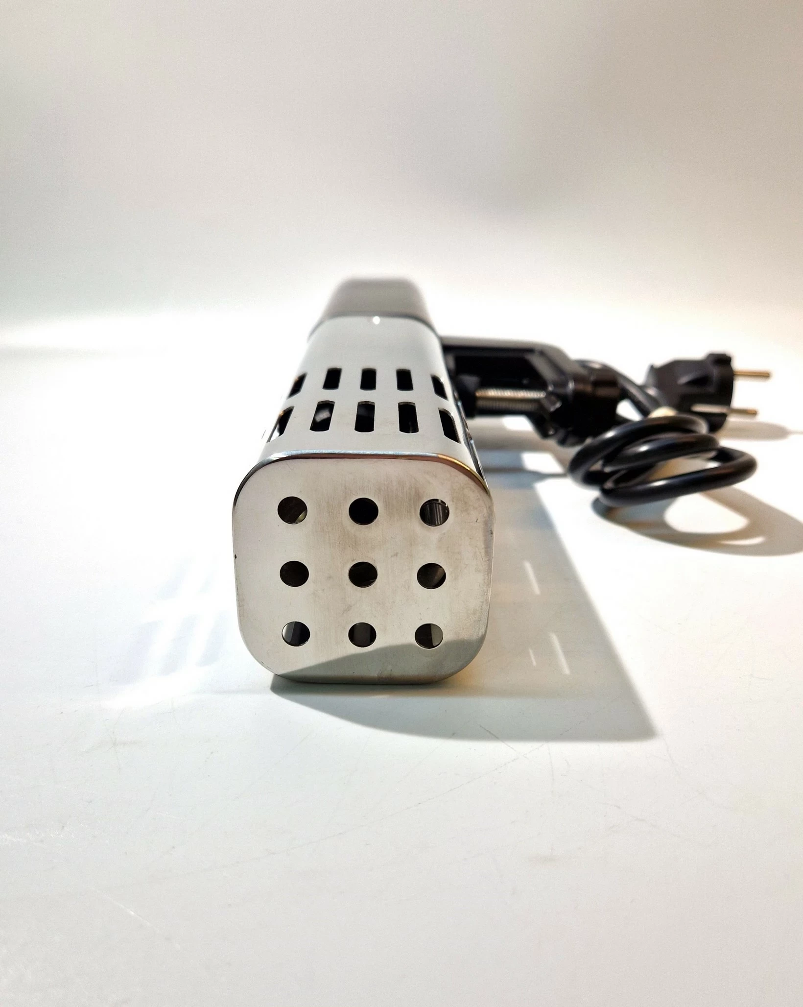 cyrkulator-zanurzeniowy-do-gotowania-sous-vide-aobosi-ls-sv05bw-vde-moc-80000