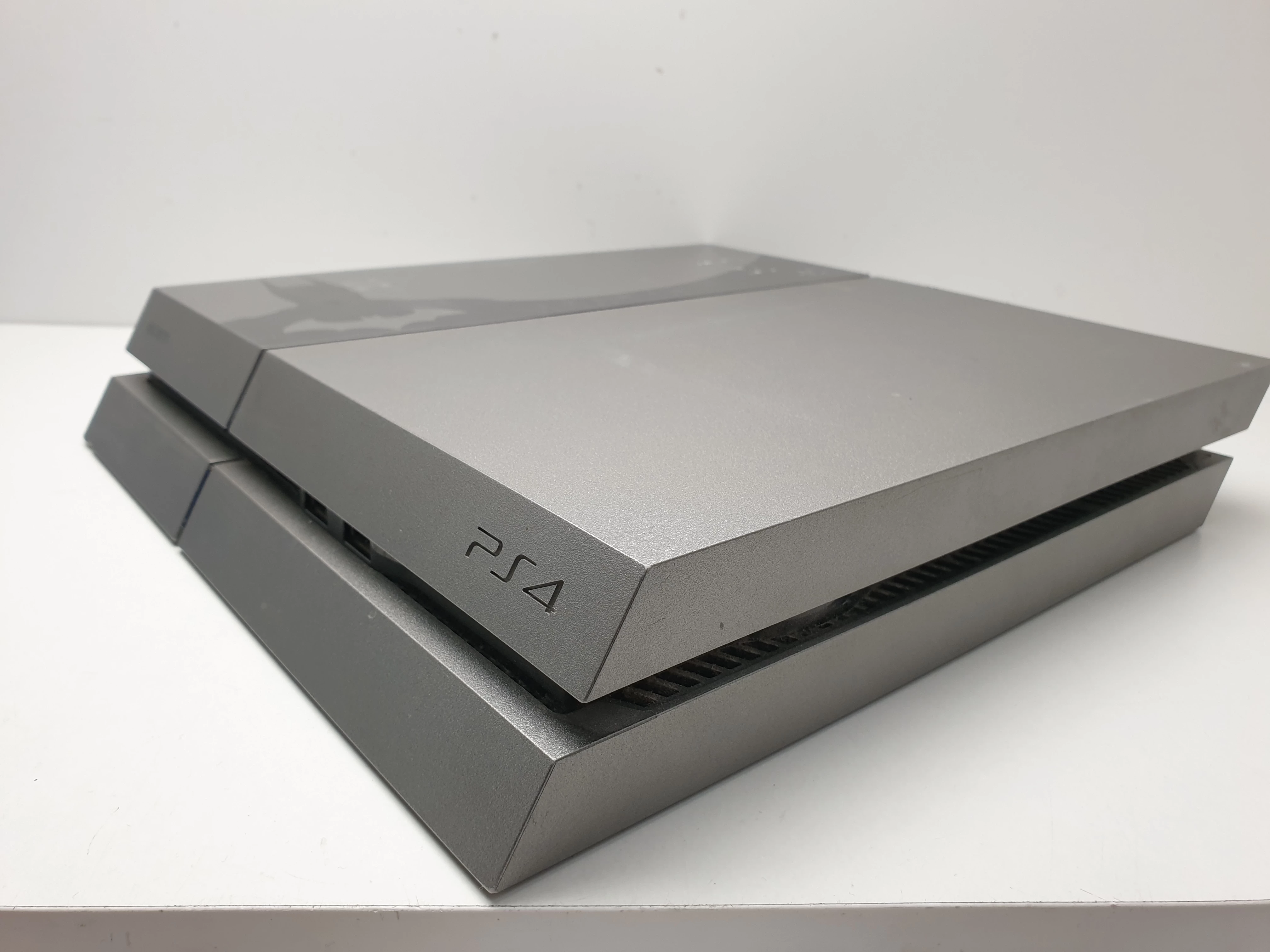 konsola-sony-playstation-ps4-batman-500gb-gra-fifa16-call-of-duty-iii-stan-opakowania-229205-340261