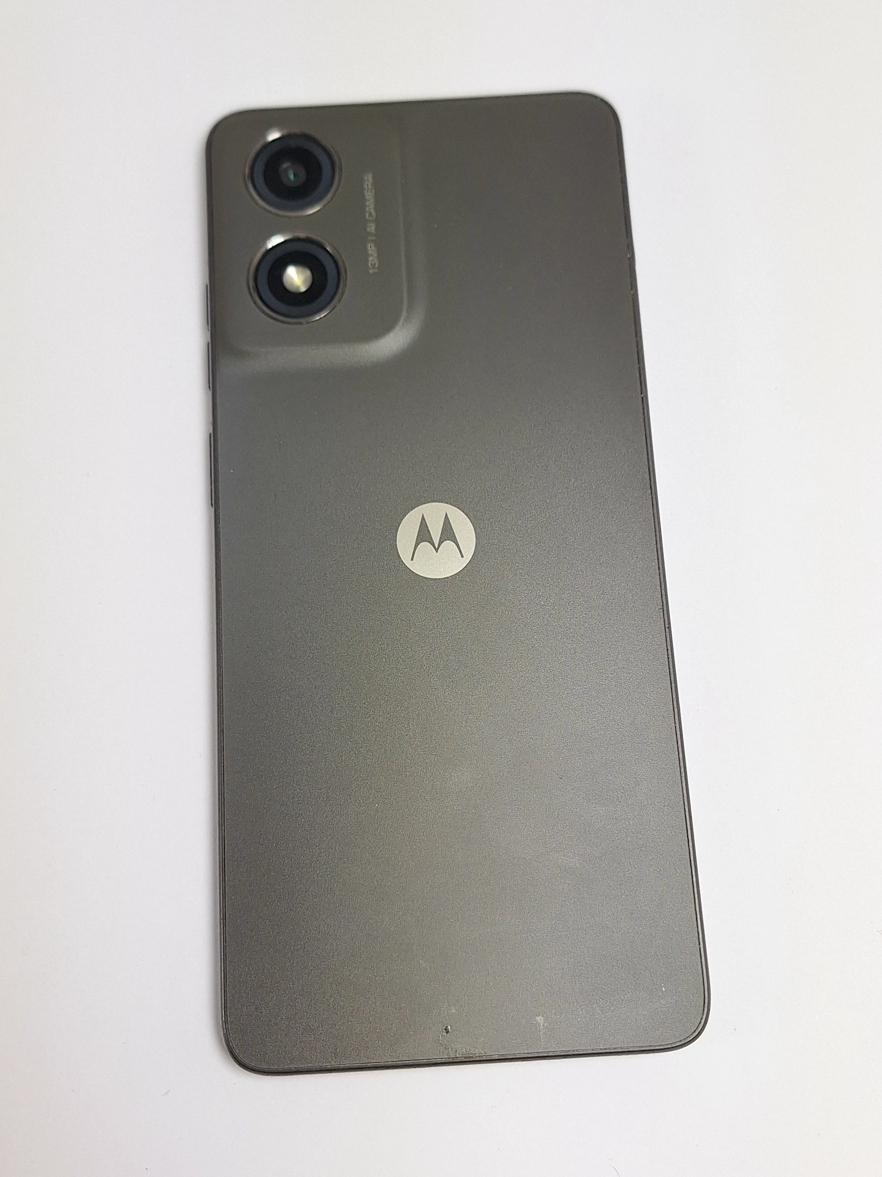 telefon-motorola-moto-e14-264gb-rysa-ekran-ean-gtin-0840023268267