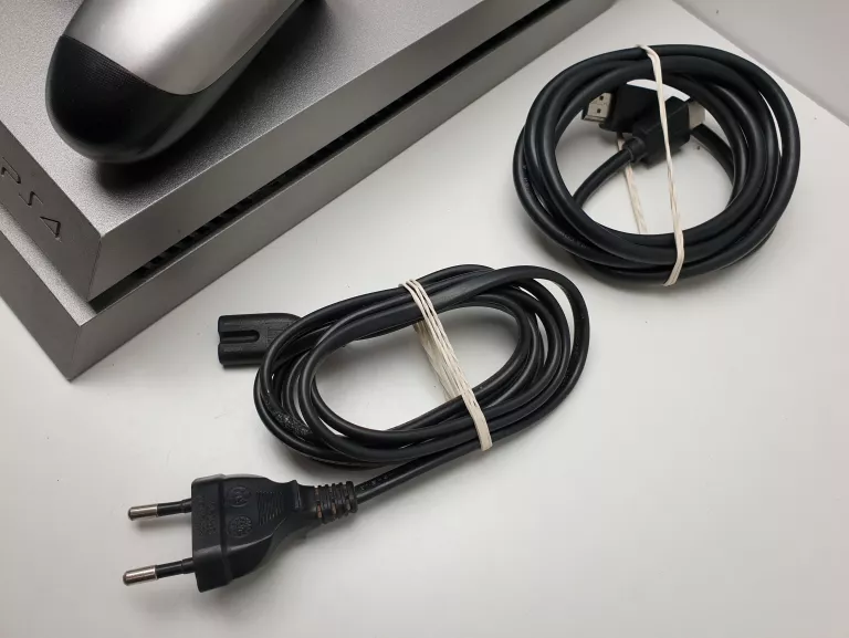 konsola-sony-playstation-ps4-batman-500gb-gra-fifa16-call-of-duty-iii-kod-producenta-9848769