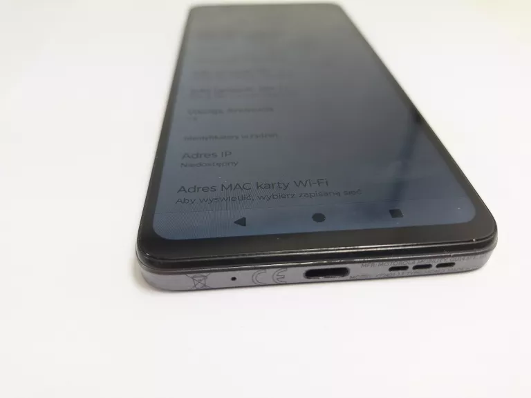 telefon-motorola-moto-e14-264gb-rysa-ekran-kod-producenta-pb3c0008pl