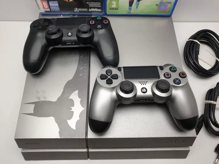 konsola-sony-playstation-ps4-batman-500gb-gra-fifa16-call-of-duty-iii-stan-11323-2