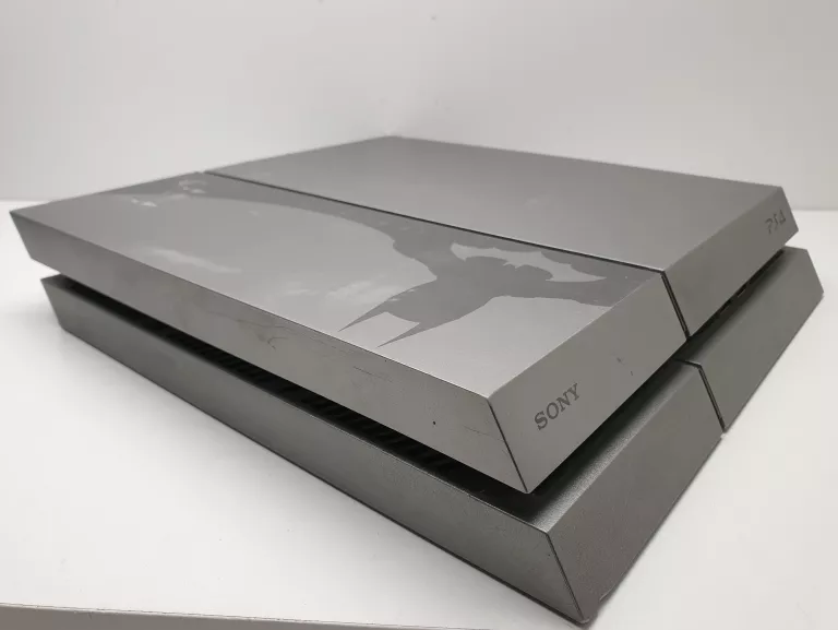 konsola-sony-playstation-ps4-batman-500gb-gra-fifa16-call-of-duty-iii-rodzaje-odtwarzanych-nosnikow-205982-1