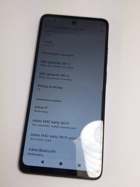 telefon-motorola-moto-e14-264gb-rysa-ekran-stan-11323-2