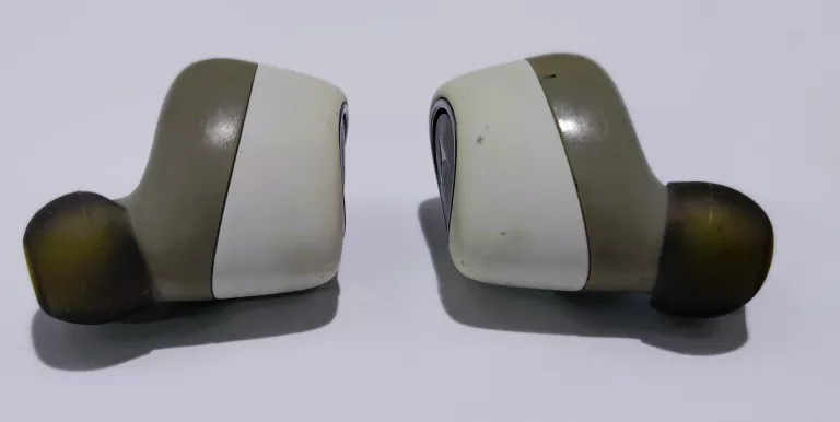 sluchawki-bezprzewodowe-dokanalowe-motorola-verveones-me-stan-11323-2