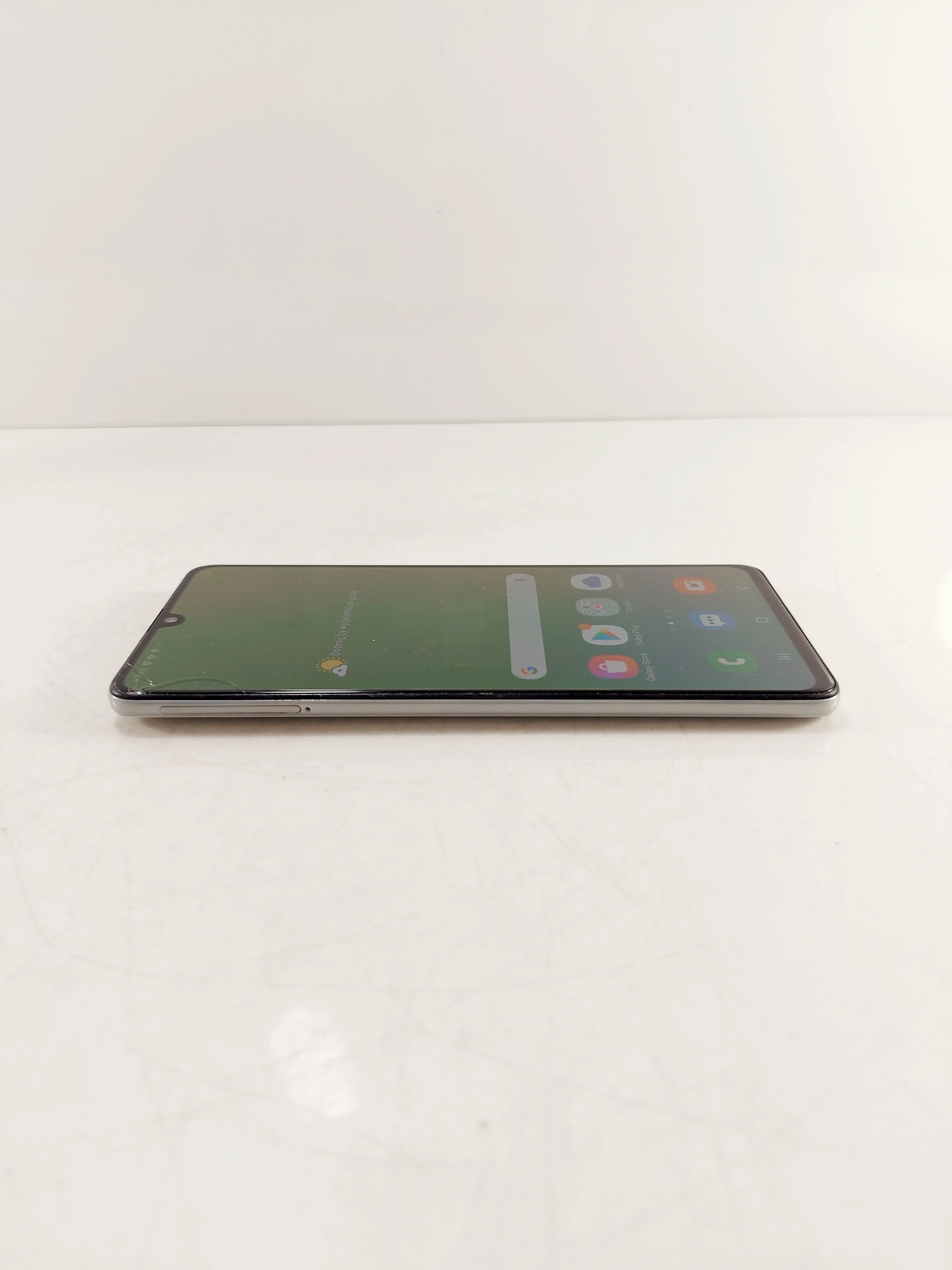 telefon-samsung-galaxy-a41-464gb-opis-pojemnosc-akumulatora-3500