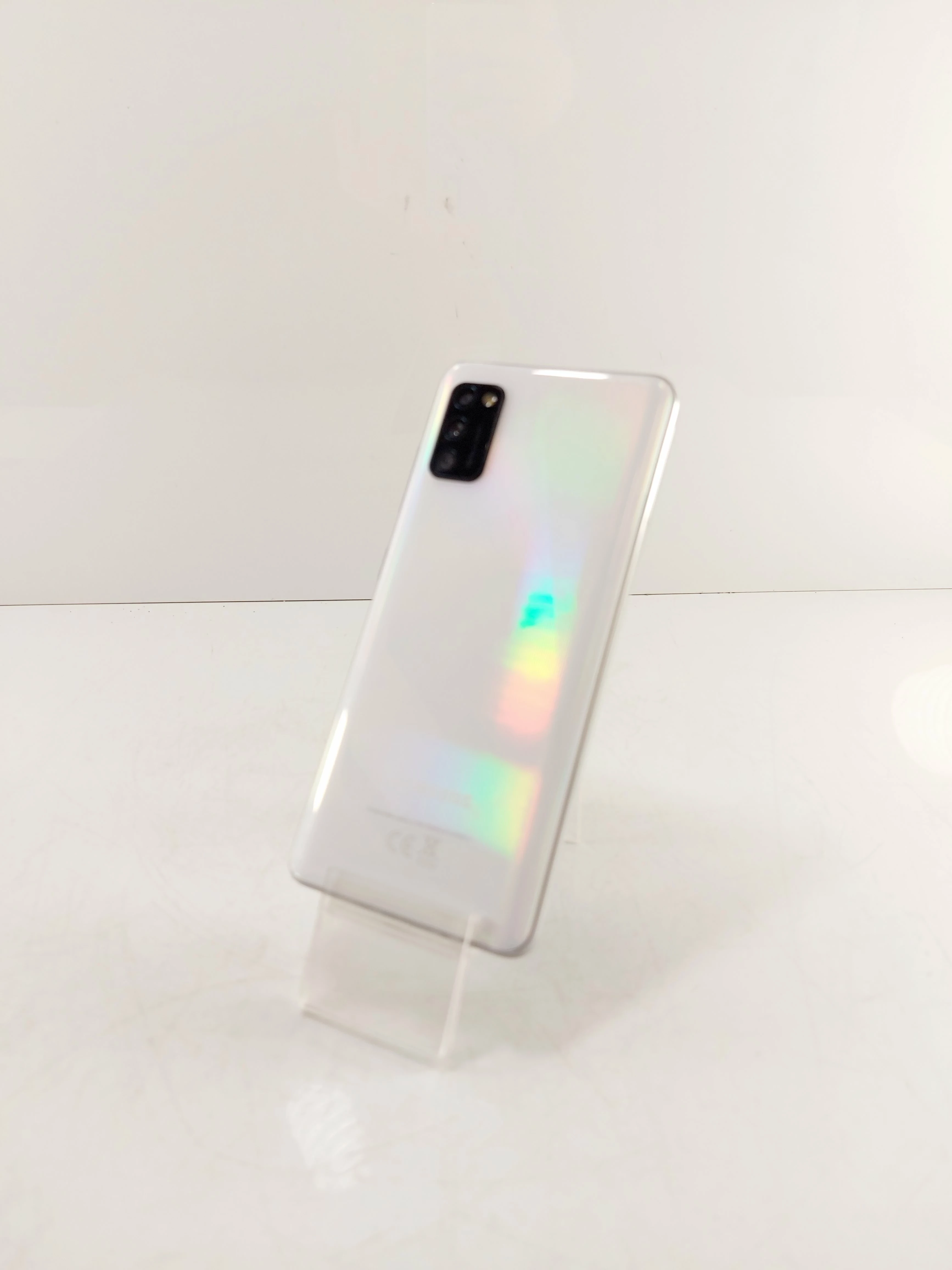 telefon-samsung-galaxy-a41-464gb-opis-kod-producenta-sm-a415fzkdeue