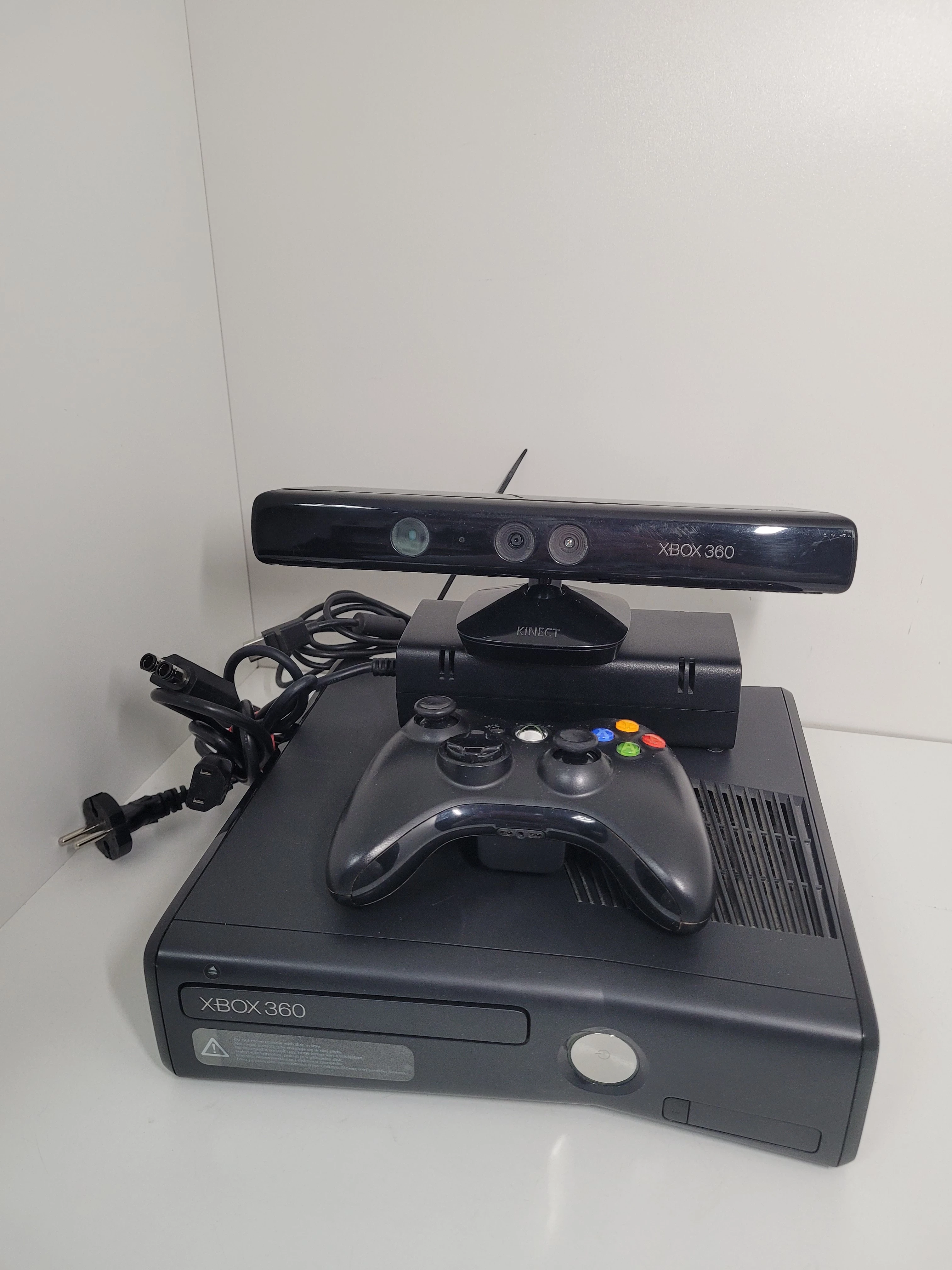 konsola-xbox-360-250gb-kinect-pad-plwolnosci-9-10-sj-sycow