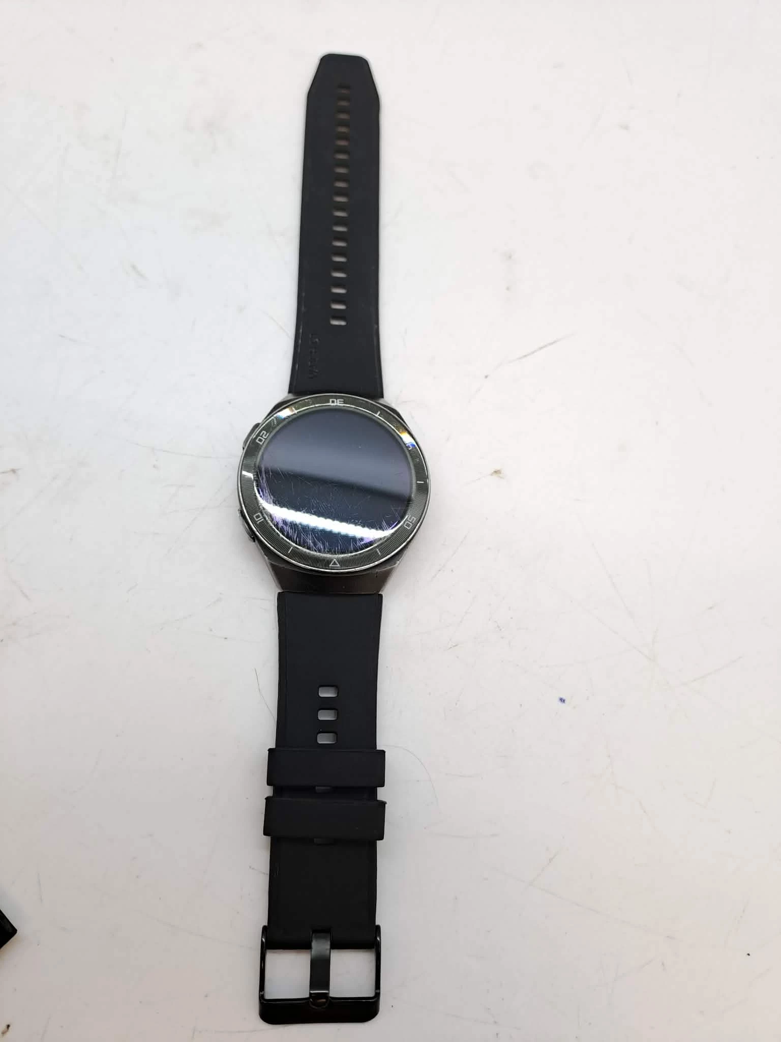 smartwatch-huawei-watch-gt-2e-komplet-porysowany-model-249460-1222695