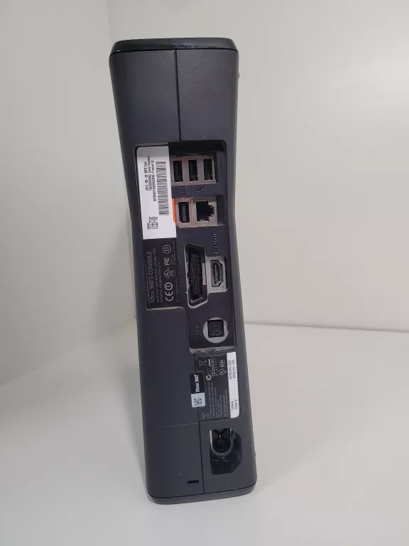 konsola-xbox-360-250gb-kinect-pad-kod-producenta-360s