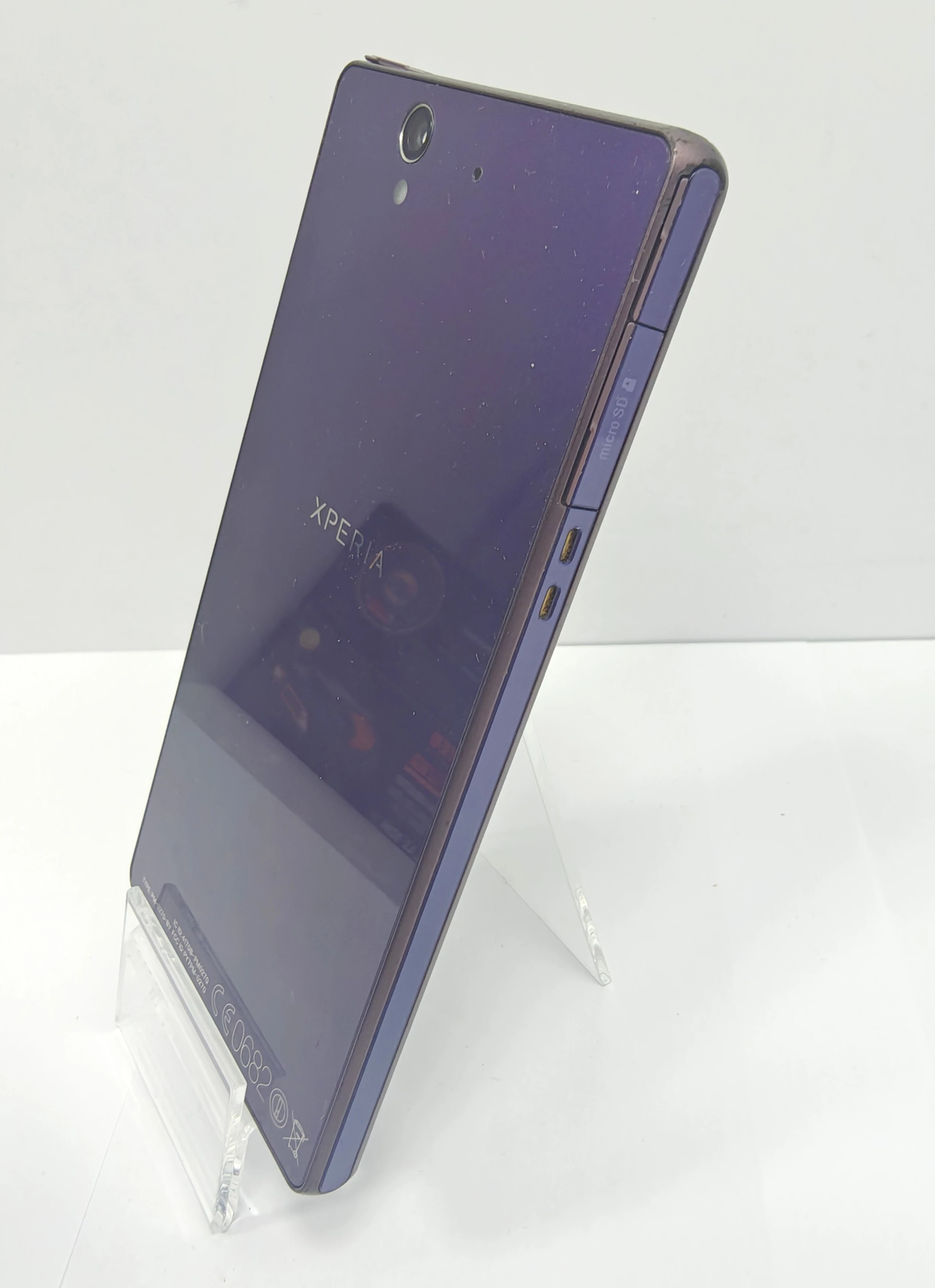 telefon-sony-xperia-z-c6603-solo-typ-202685-212929