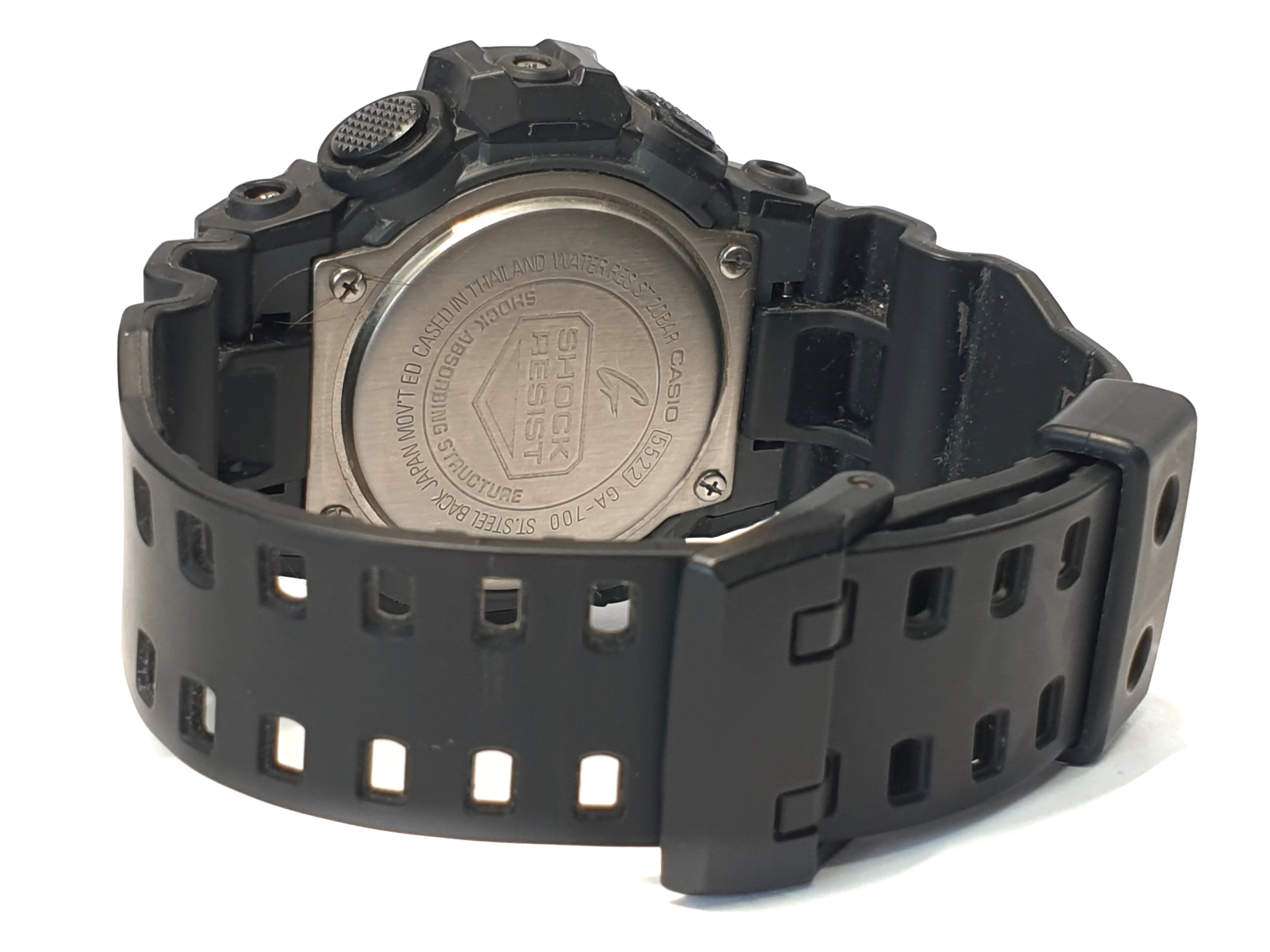 zegarek-casio-ga-700-material-paska-129219-10