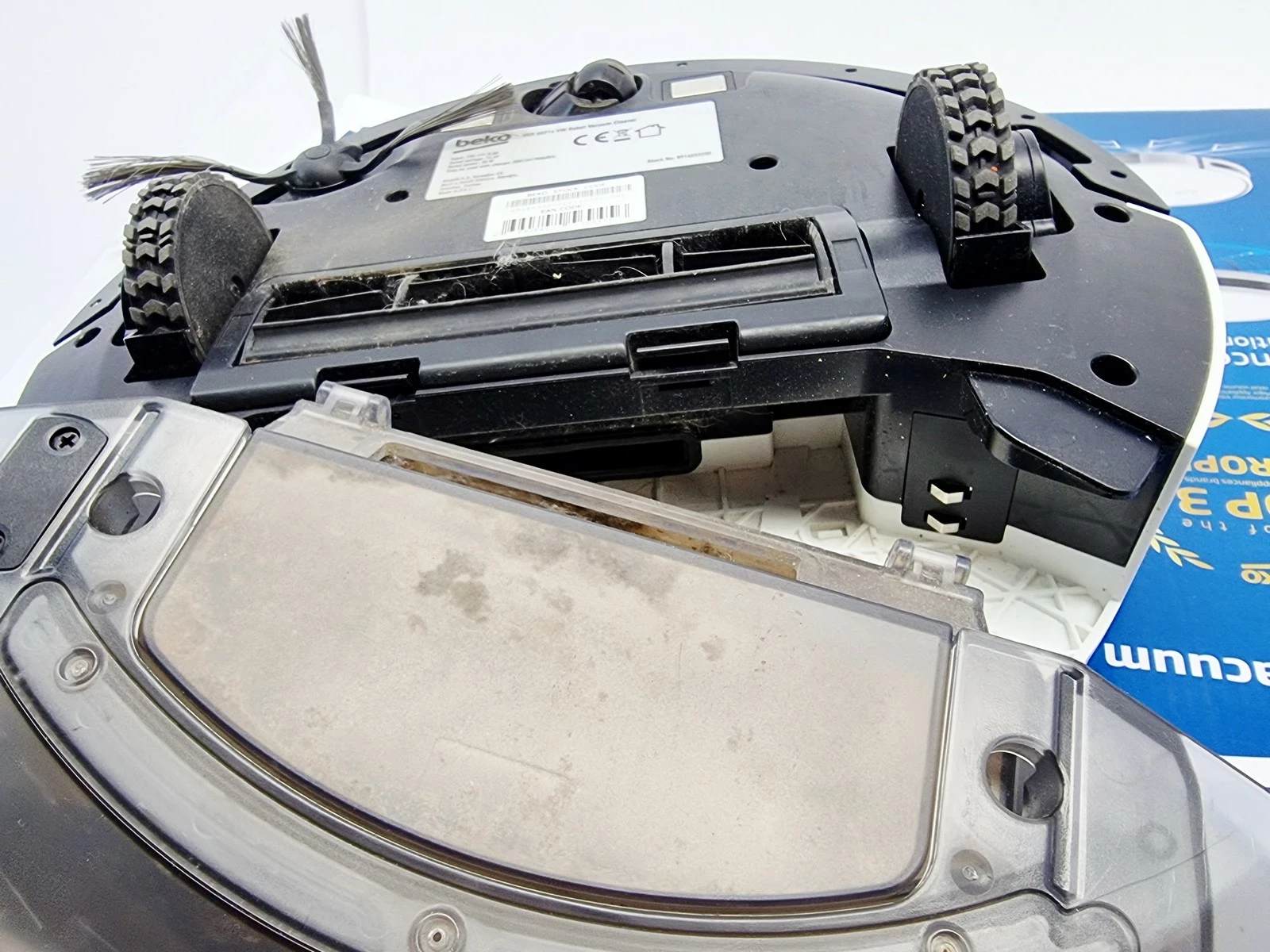 robot-sprzatajacy-beko-gyrostark-vrr60314vw-marka-248811-950028