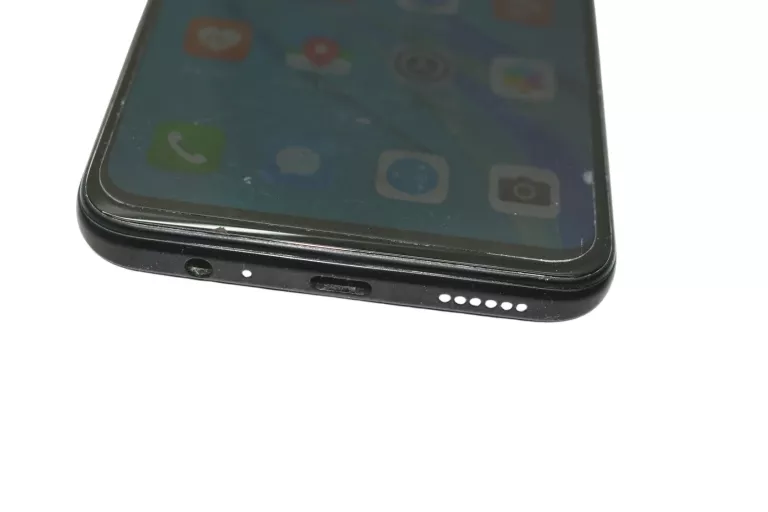 telefon-huawei-nova-y70-przekatna-ekranu-675