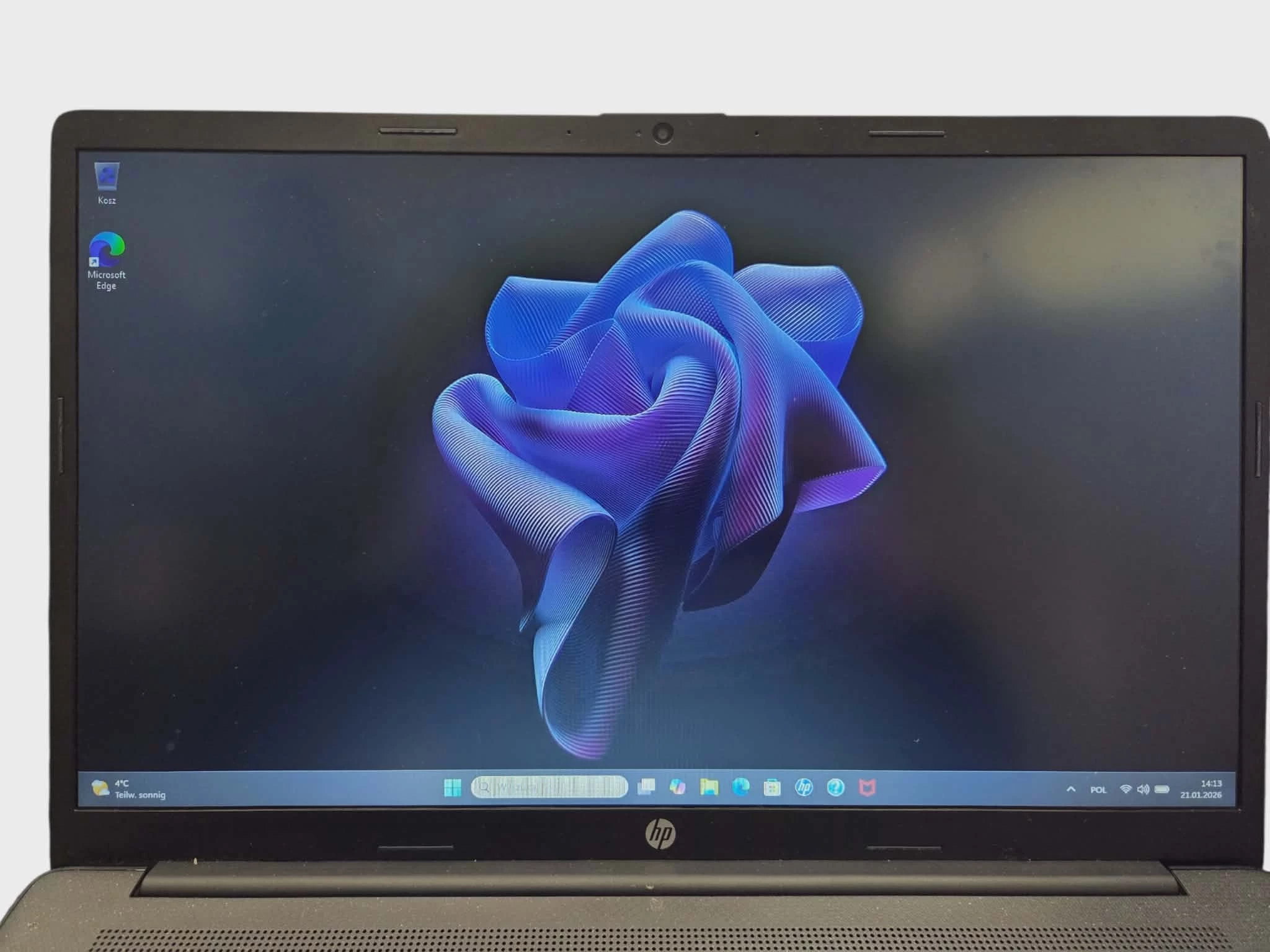 laptop-hp-17-cp2533-8512gb-przekatna-ekranu-1730