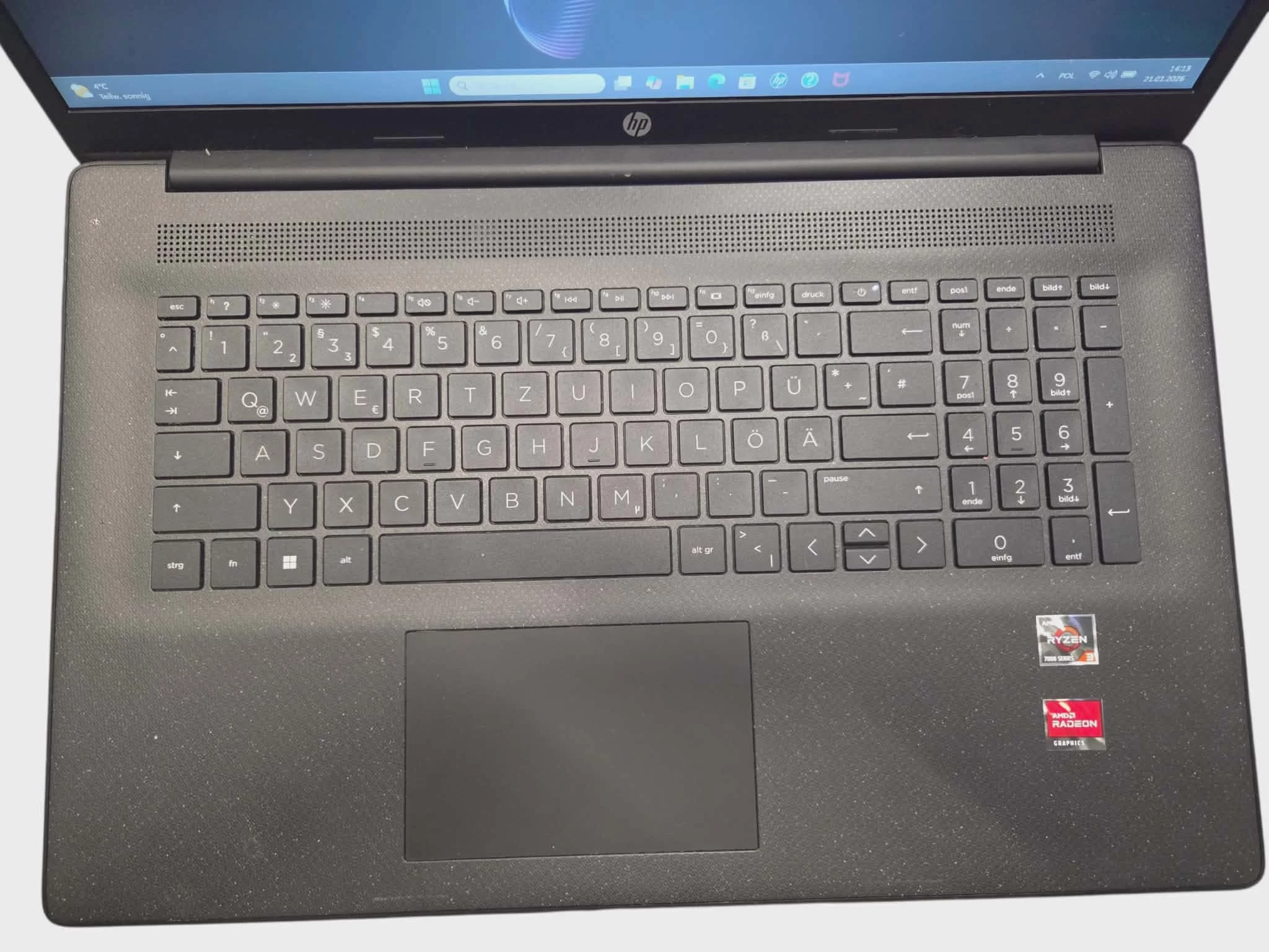 laptop-hp-17-cp2533-8512gb-kod-producenta-hp-laptop-17-cp2811ng