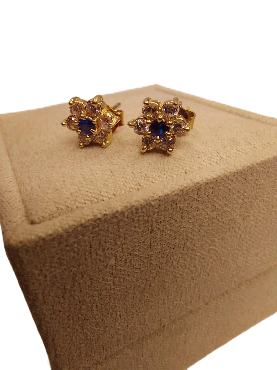 kolczyki-585-waga-ok-174g-stan-11323-2