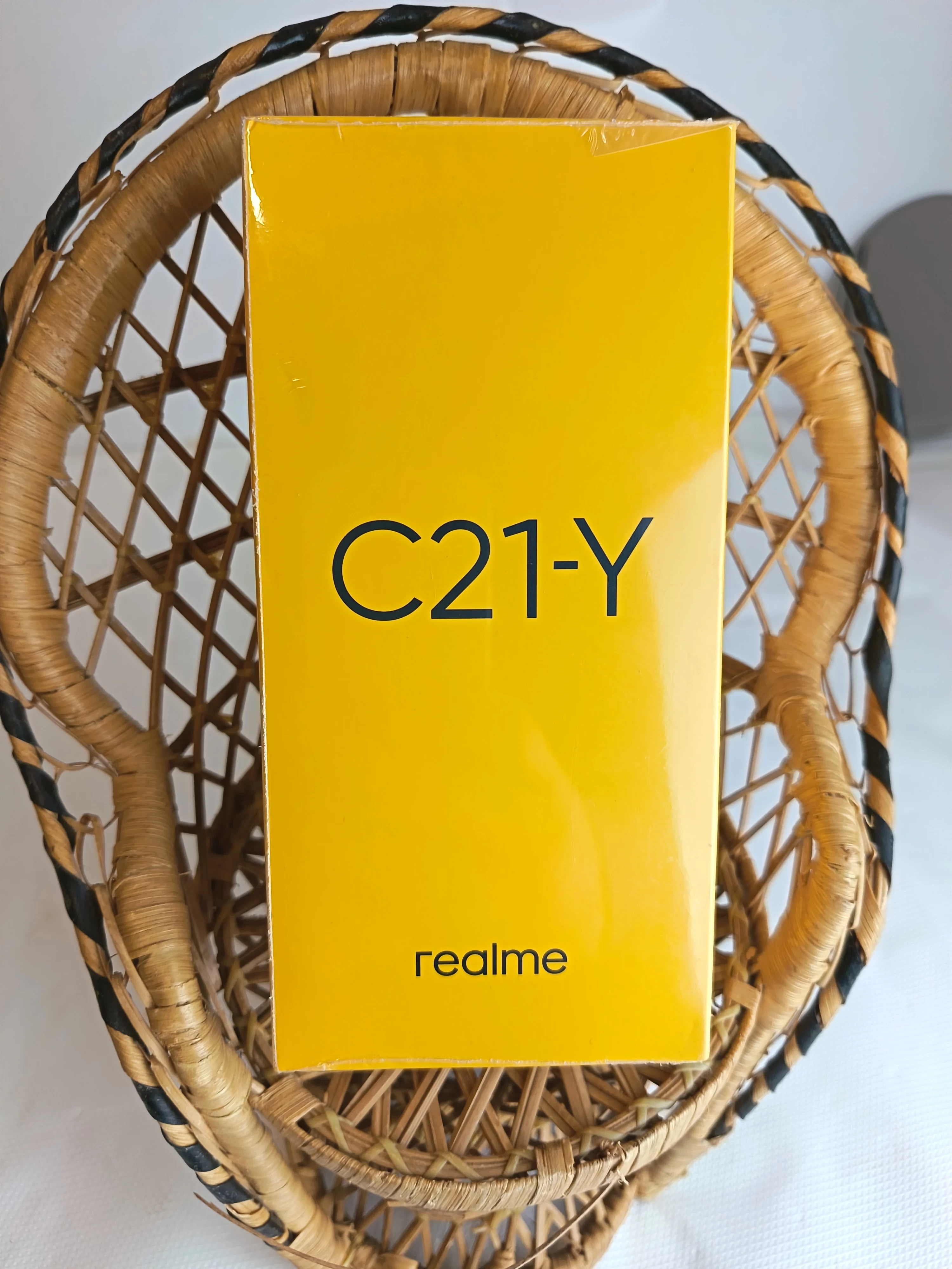 telefon-realme-c21-y-zapakowany-ean-gtin-6941399060739