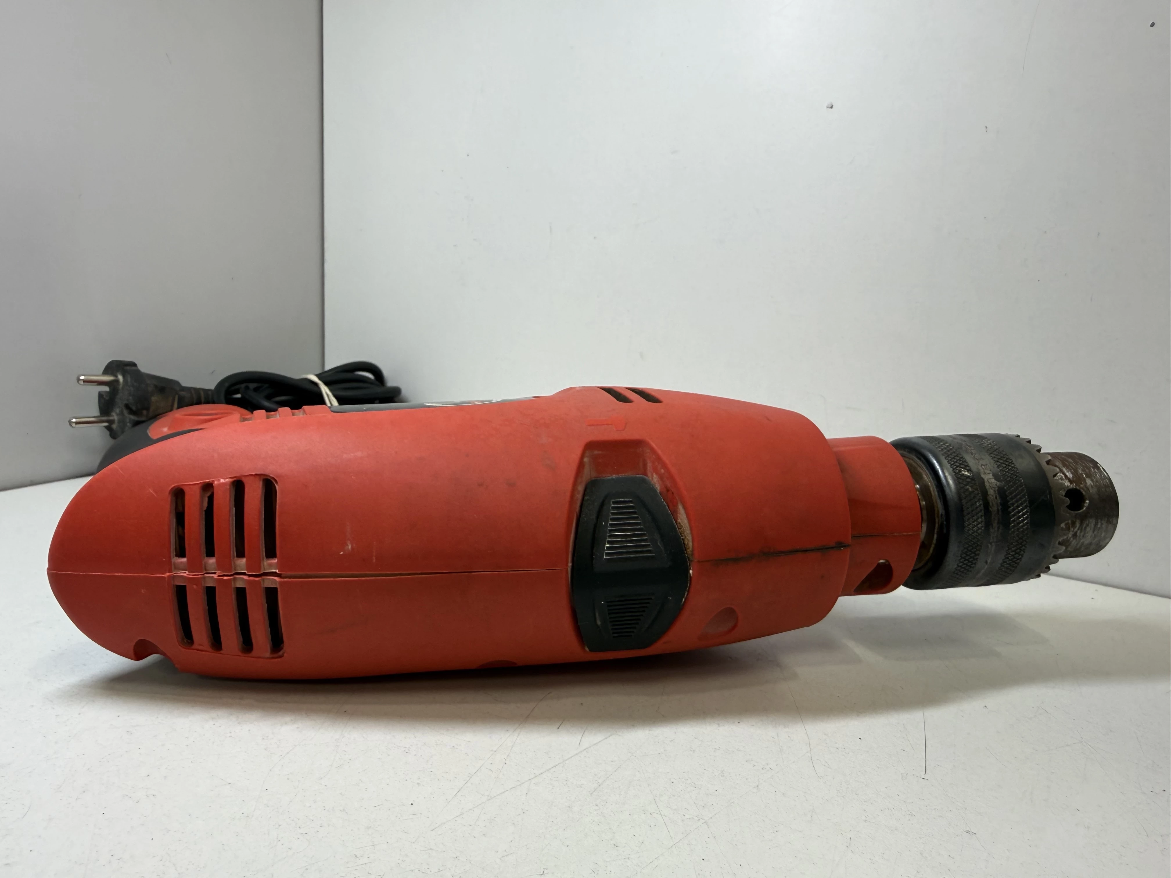 wiertarka-udarowa-pid008-typ-uchwytu-129629-2