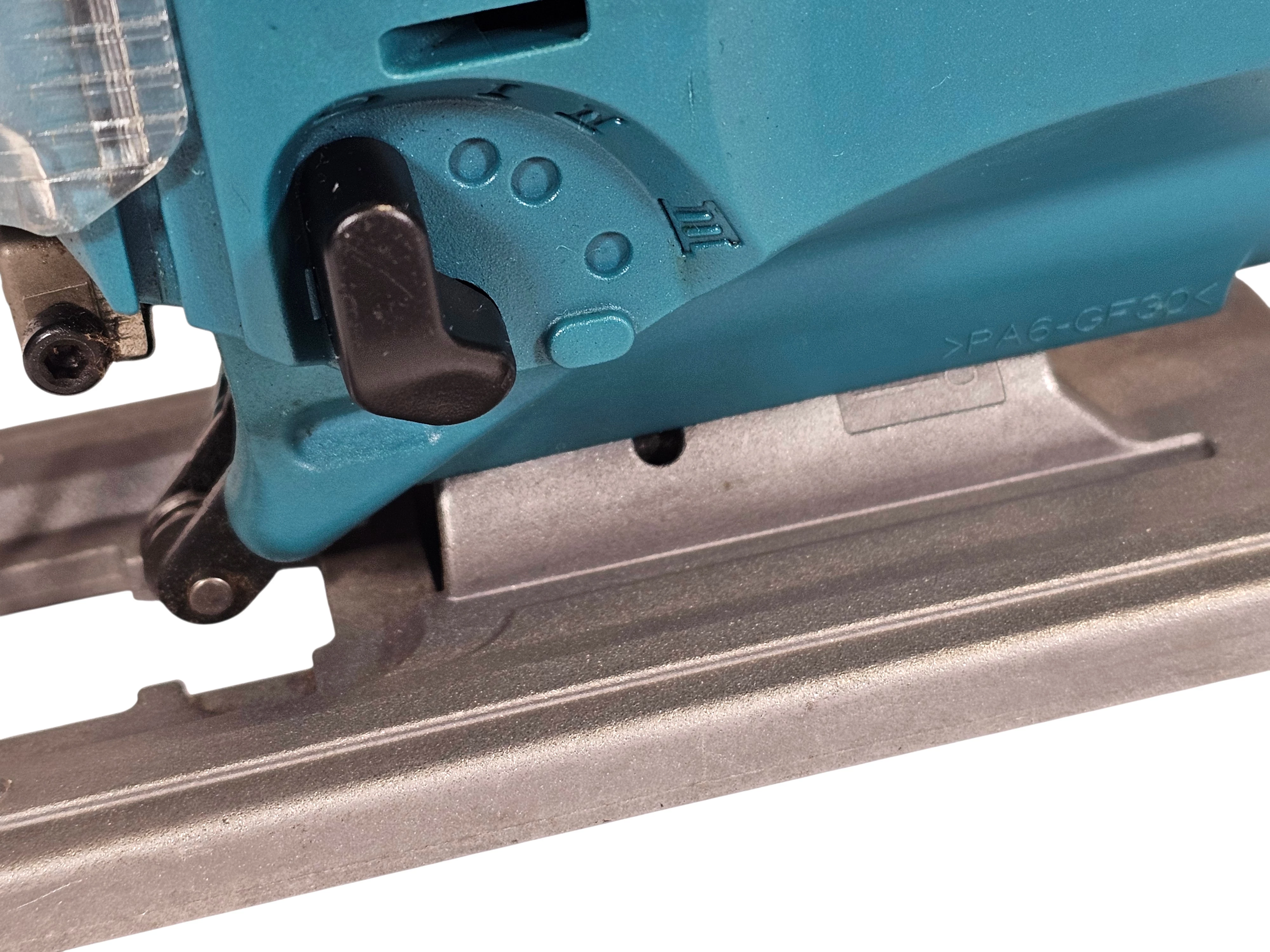 wyrzynarka-makita-4329-rodzaj-silnika-204657-221321