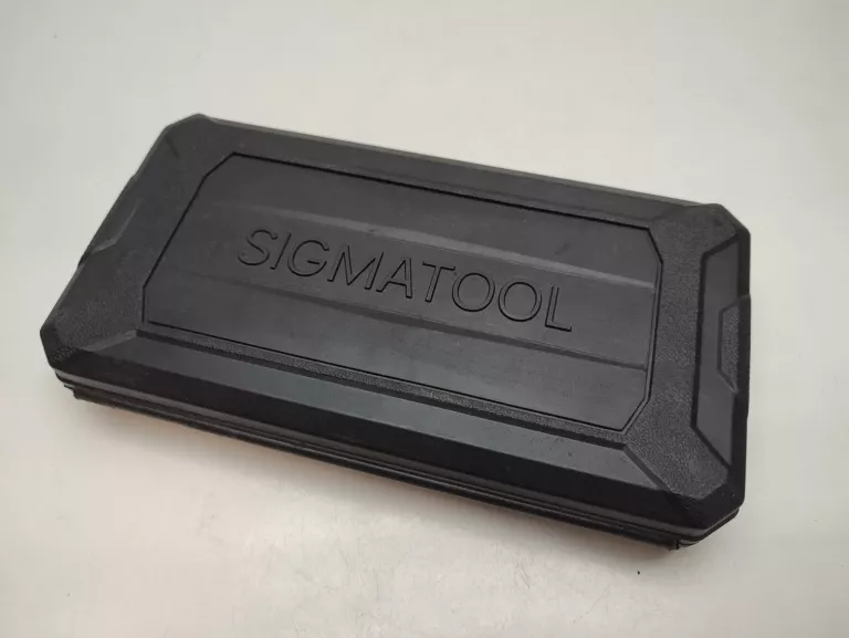 zestaw-kluczy-nasadowych-i-bitow-sigmatool-w-czarnej-walicze-product-id-977848fd-05bc-490d-838b-4ba37fe112e8