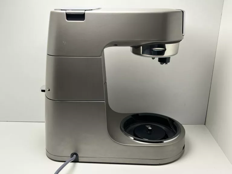 robot-kuchenny-kenwood-titanium-chef-patissier-xl-kwl90244si-planetarny-liczba-poziomow-predkosci-8