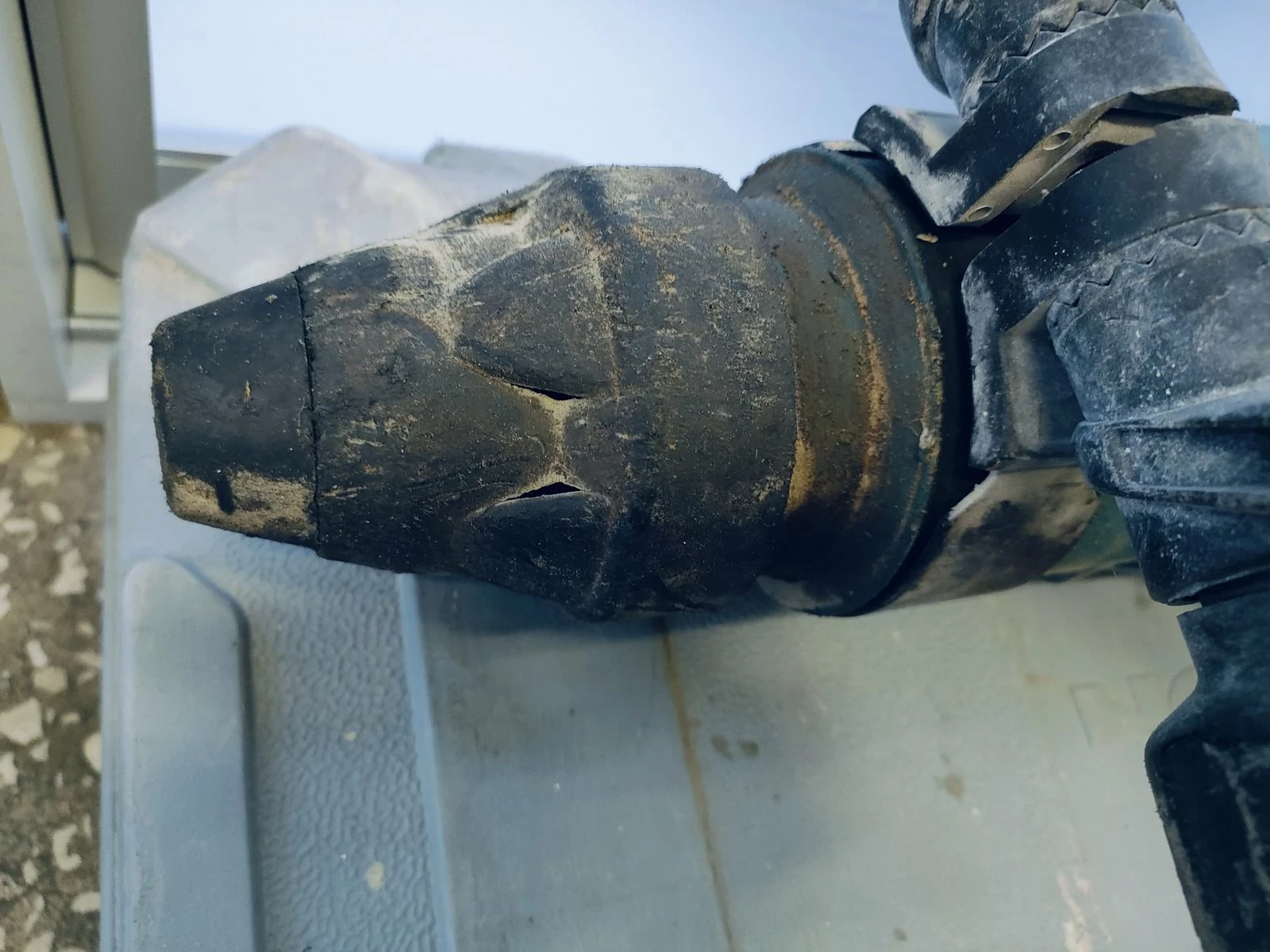 mlot-udarowy-tryton-tmm1600x-marka-248811-951713