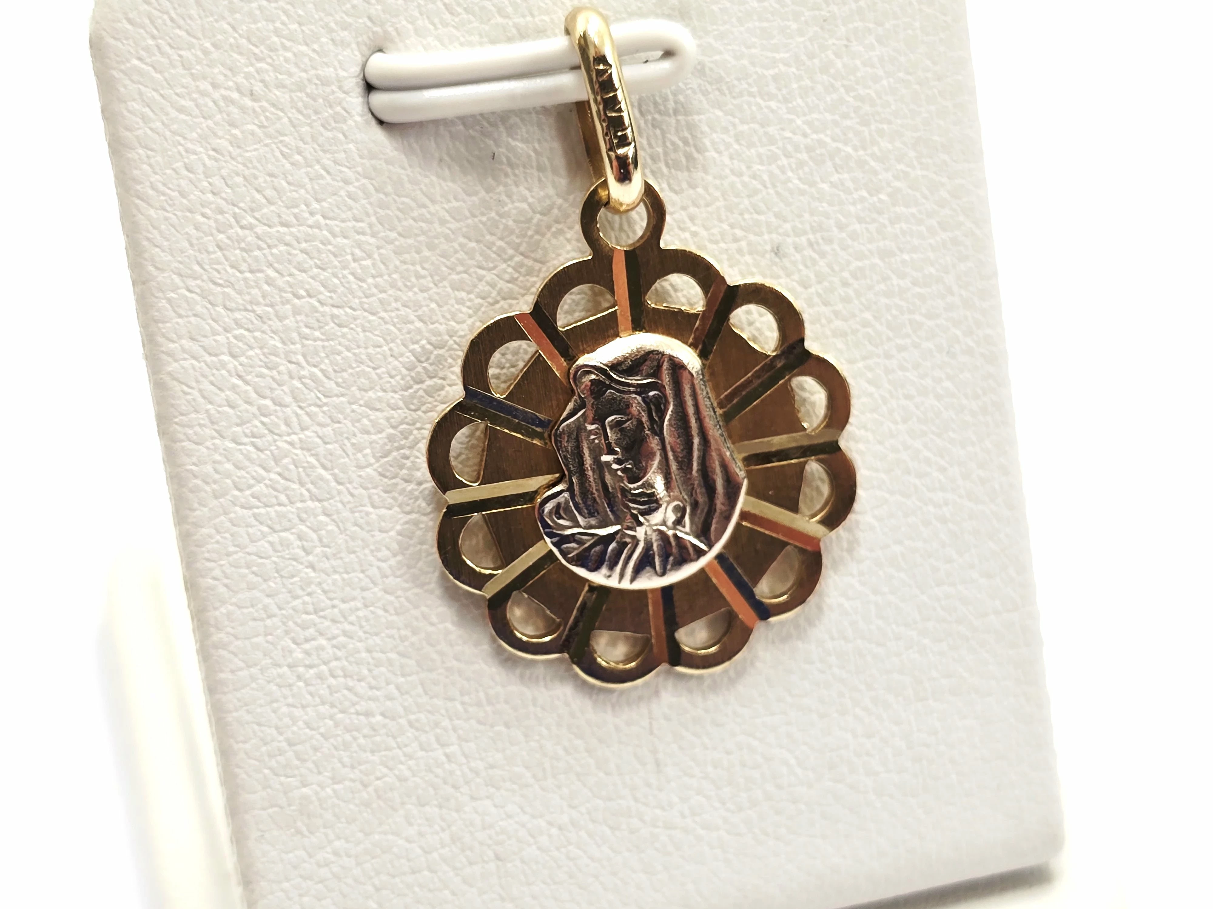 zlota-zawieszka-matka-boska-pr585-238g-motyw-129129-21