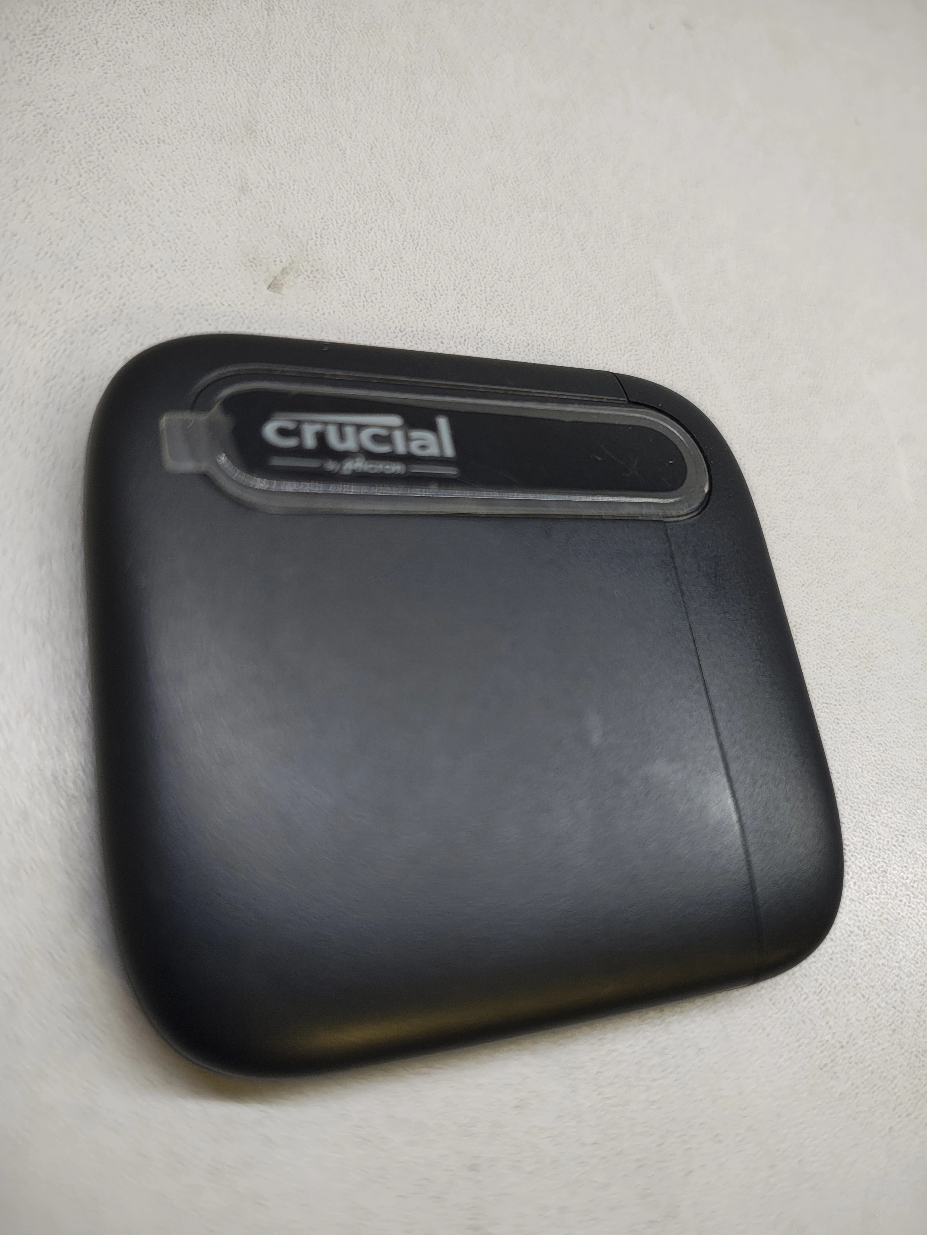 dysk-twardy-zewnetrzny-crucial-x6-2-tb-ean-gtin-649528901255