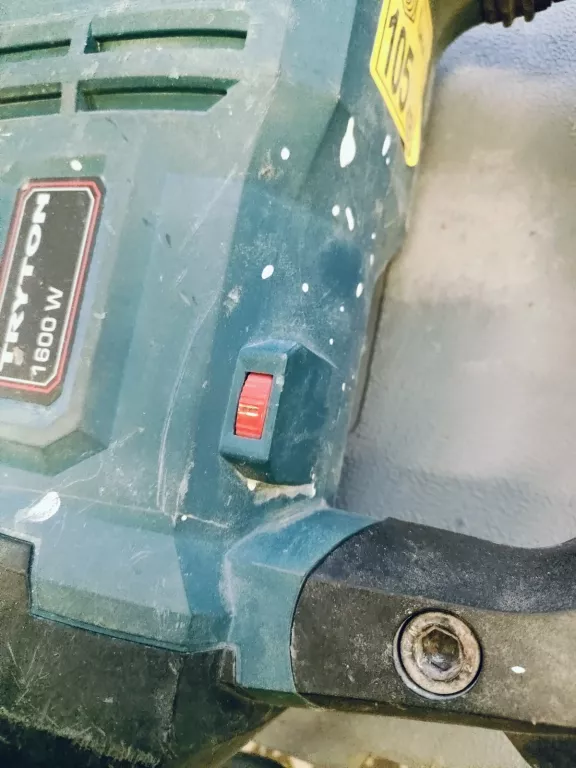 mlot-udarowy-tryton-tmm1600x-typ-uchwytu-128474-1