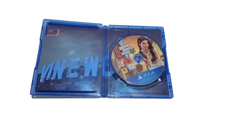 gta-5-ps4-playstation-4-stan-11323-2