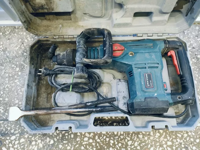 mlot-udarowy-tryton-tmm1600x-rynek-4-chodziez