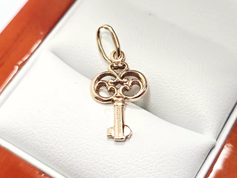 zlota-zawieszka-kluczyk-pr585-122g-stan-11323-2