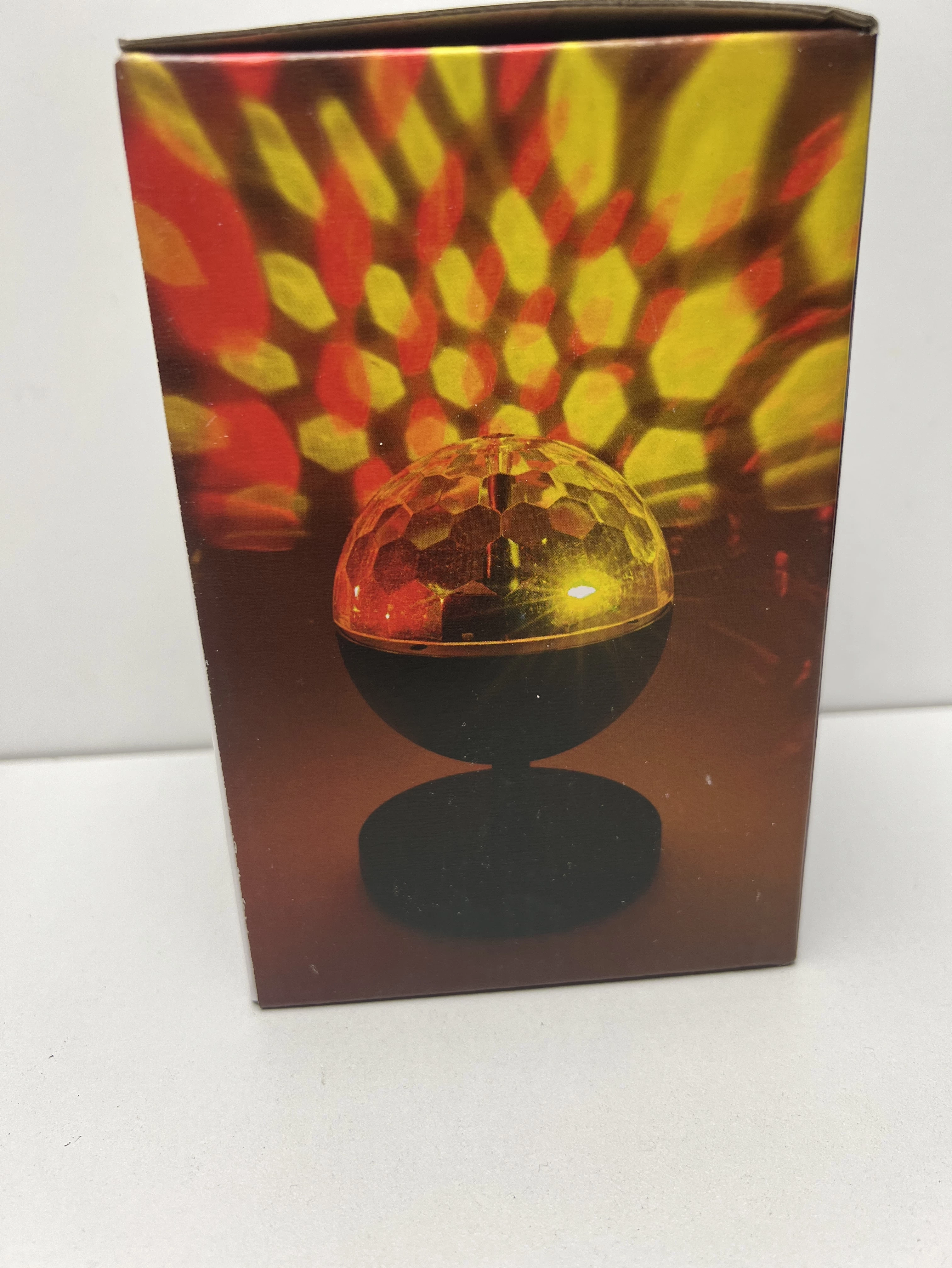 sinsay-home-lampka-na-kabel-usb-stan-11323-2