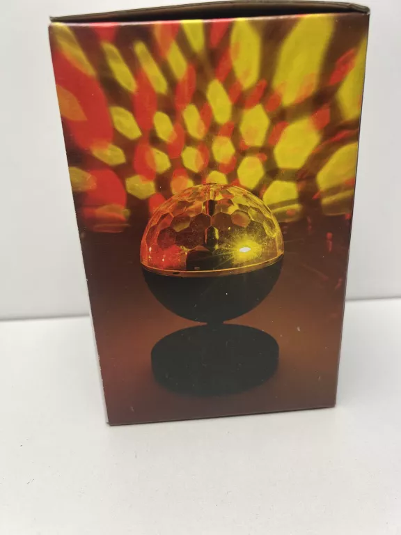 sinsay-home-lampka-na-kabel-usb-stan-11323-2