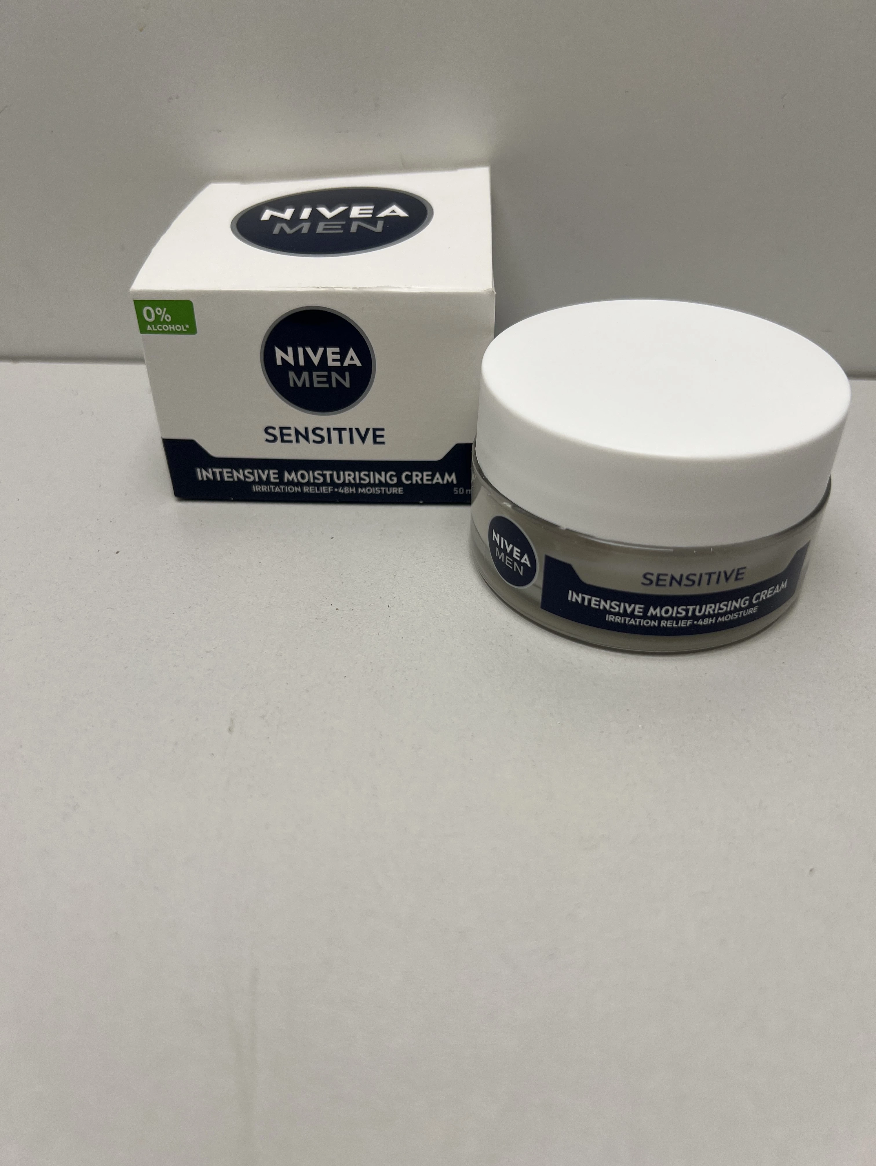 nivea-men-sensitive-krem-do-twarzy-intensywnie-nawilzajacy-50-ml-stan-11323-1