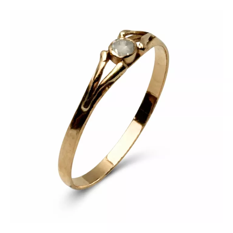 zloty-pierscionek-proba-585-rozmiar-18-waga-112g-stan-11323-2