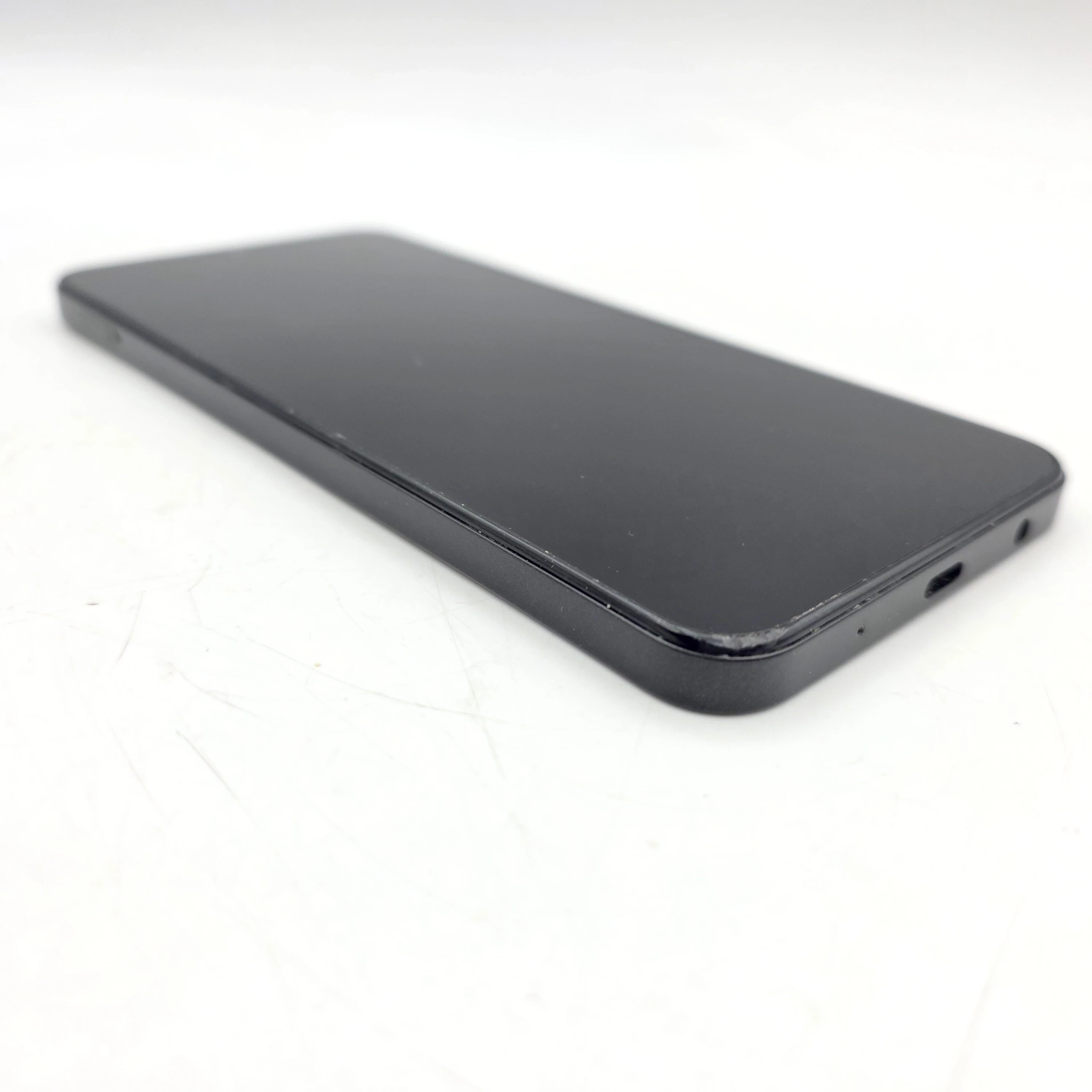 xiaomi-redmi-a5-64gb-3-ram-typ-202685-212929