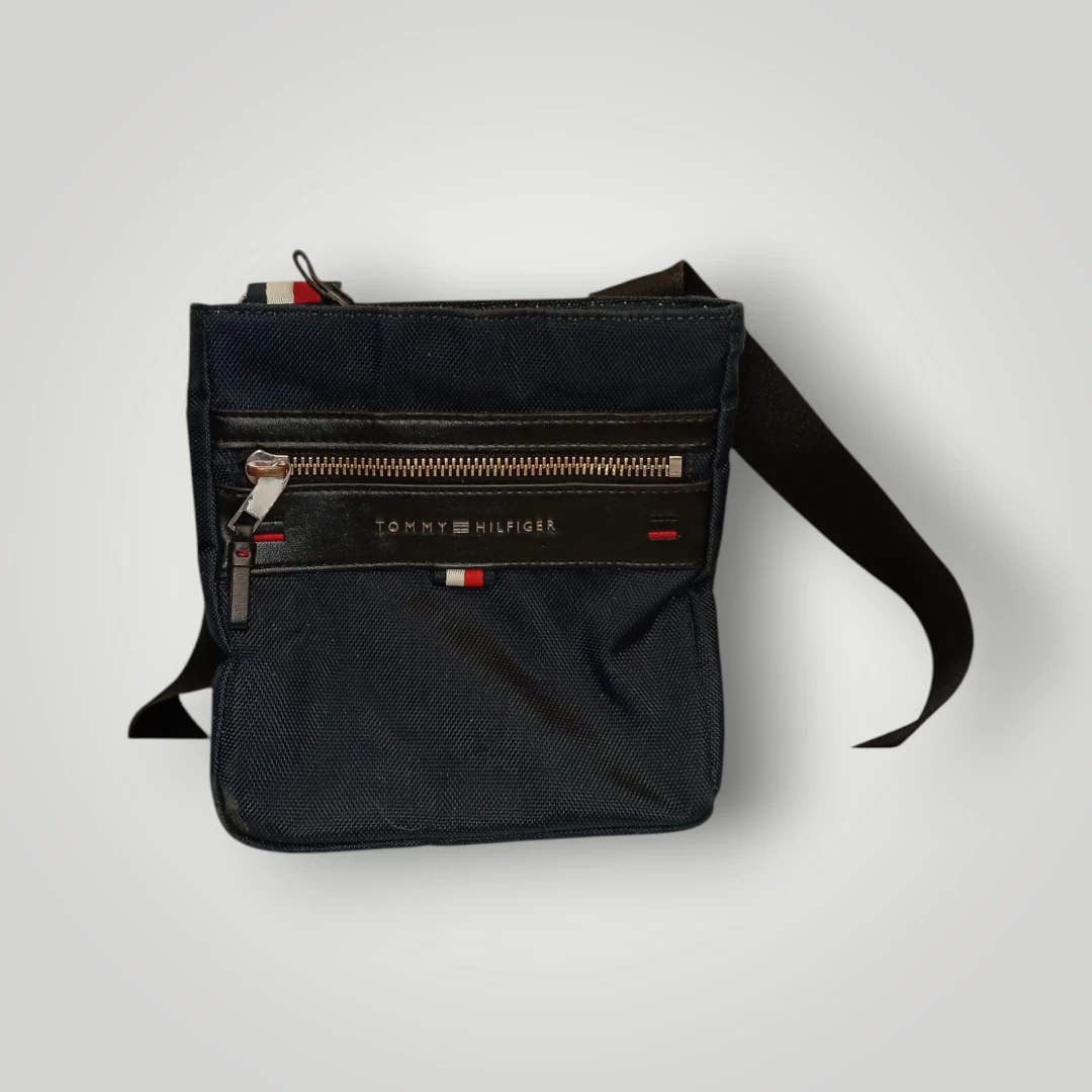 listonaszka-tommy-hilfiger-plac-imbramowski-121-krakow