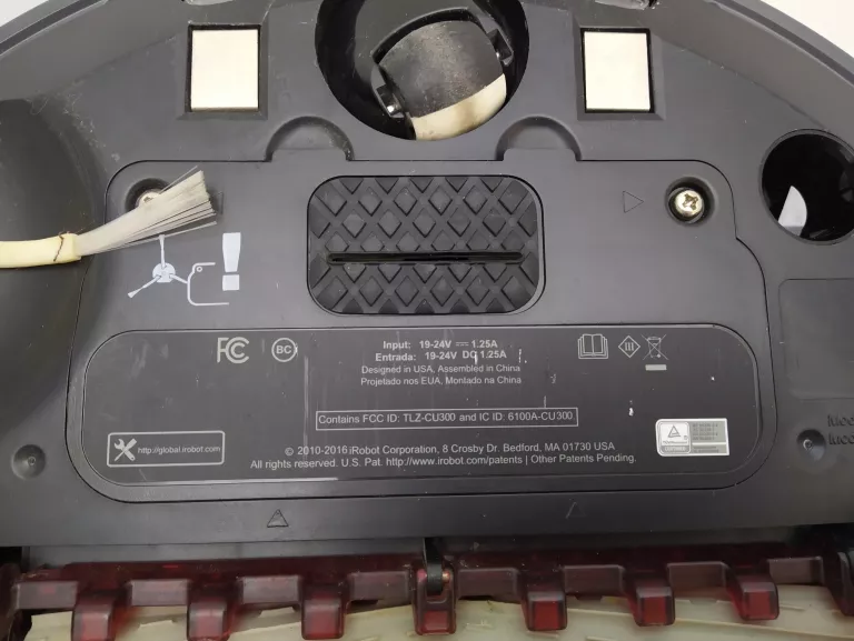 robot-sprzatajacy-irobot-roomba-i7-kod-producenta-i715040